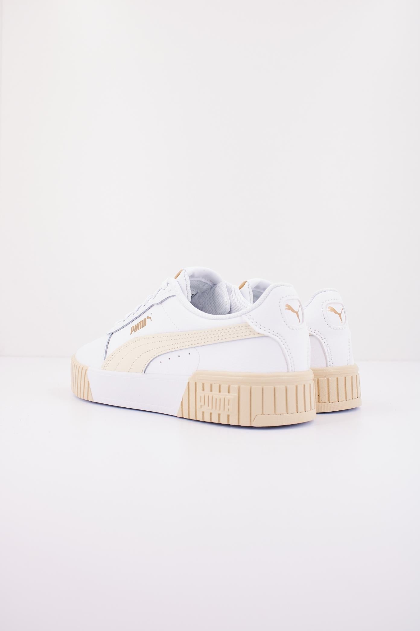 PUMA CARINA . en color BLANCO (3)
