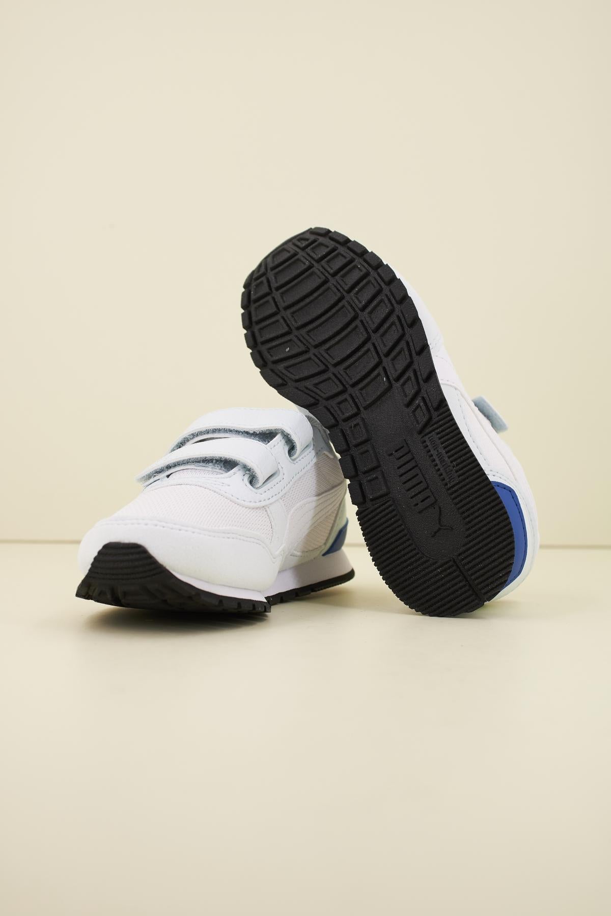PUMA en color BLANCO (4)