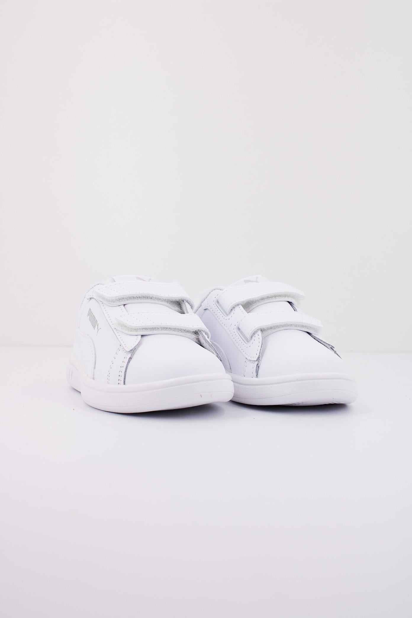 PUMA SMASH . en color BLANCO (2)