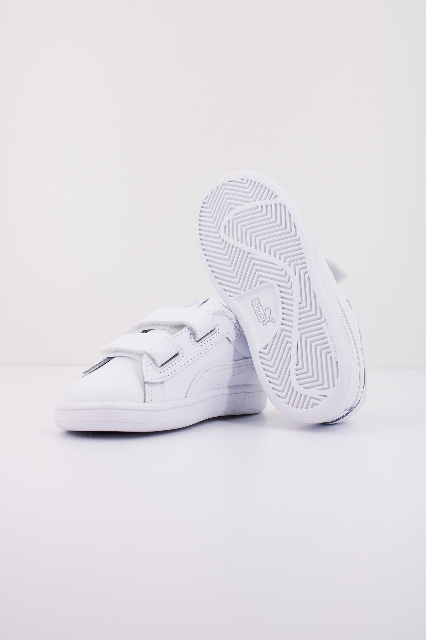 PUMA SMASH . en color BLANCO (4)