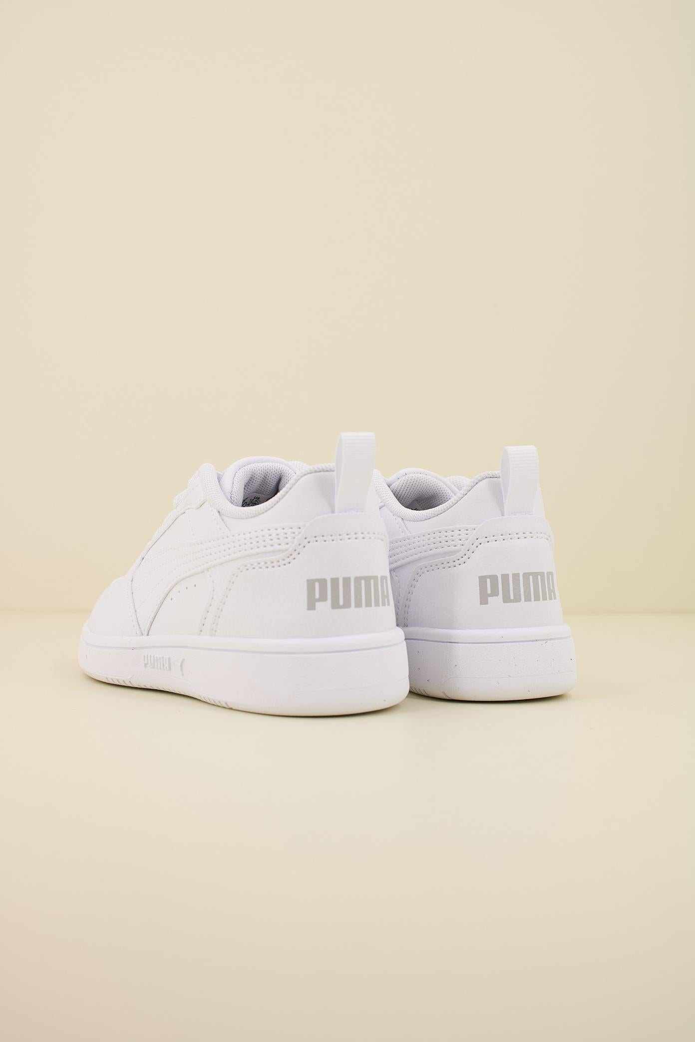 PUMA REBOUND V Lo A en color BLANCO (3)