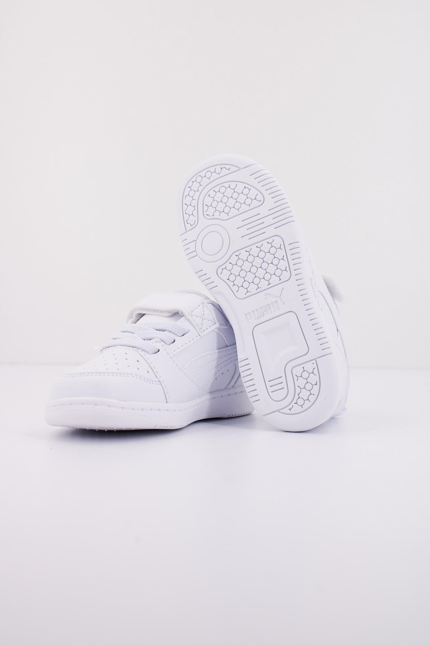 PUMA REBOUND V LO A en color BLANCO (4)
