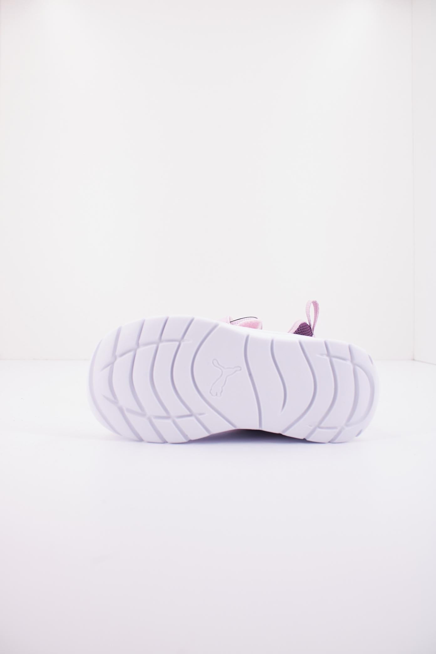 PUMA PUMA EVOLVE en color VIOLETA (4)