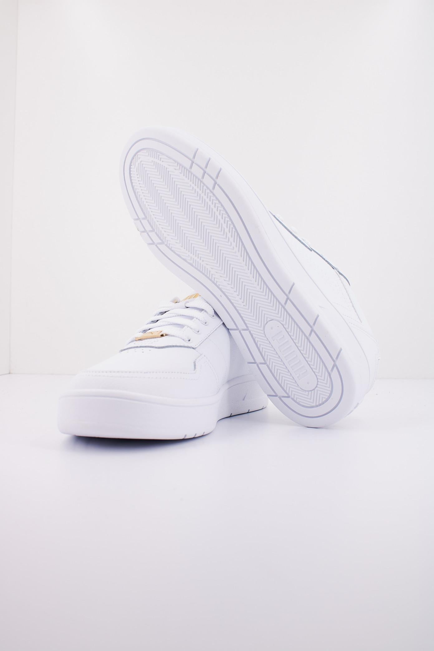 PUMA COURT CLASSIC LUX en color BLANCO (4)