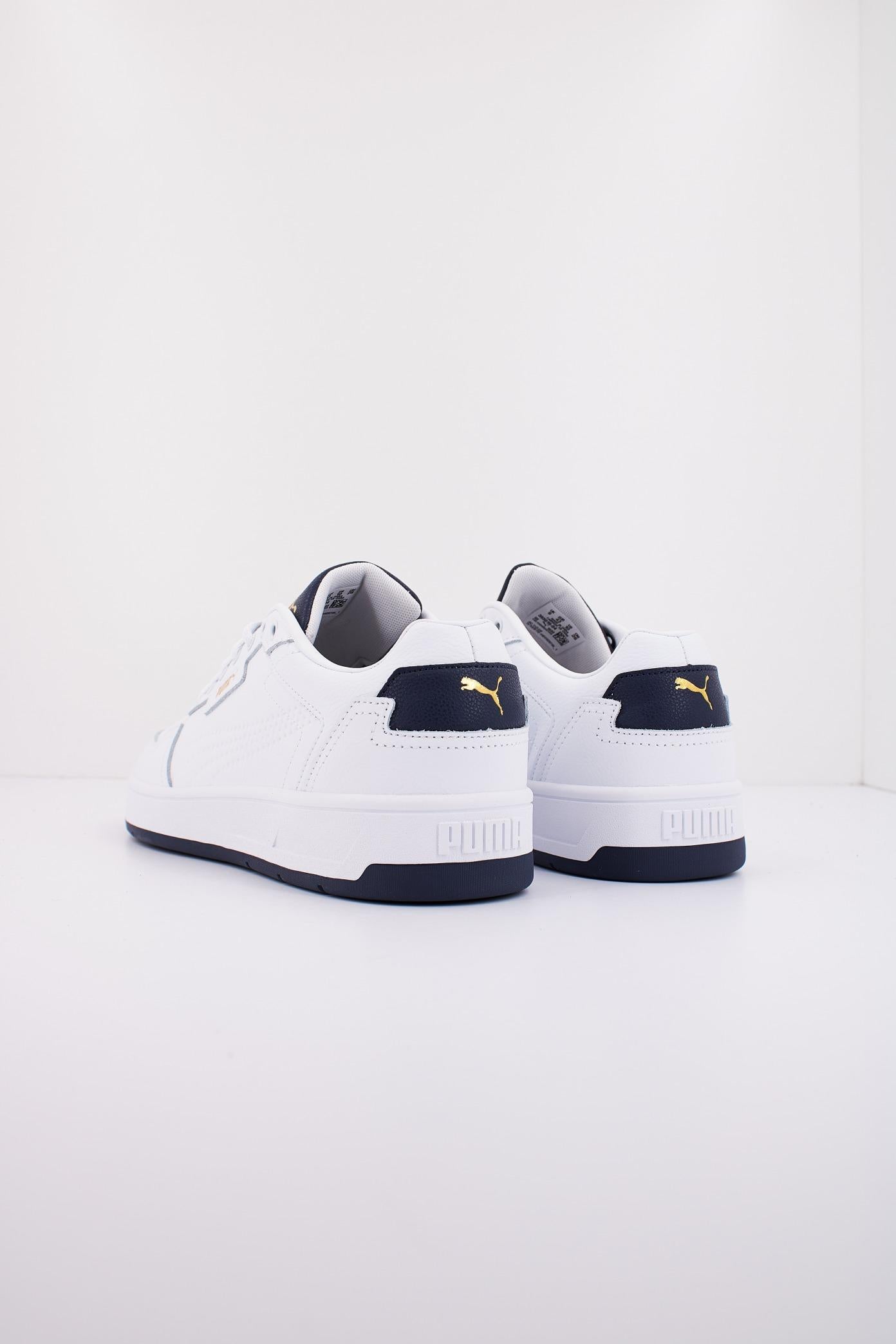 PUMA COURT CLASSIC LUX en color BLANCO (3)