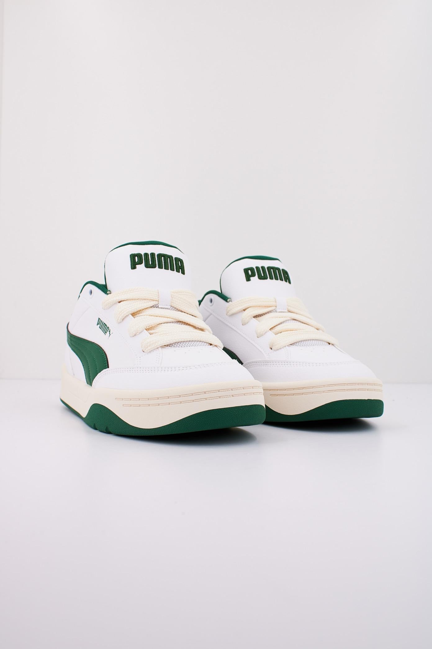 PUMA PARK LIFESTYLE en color BLANCO (2)