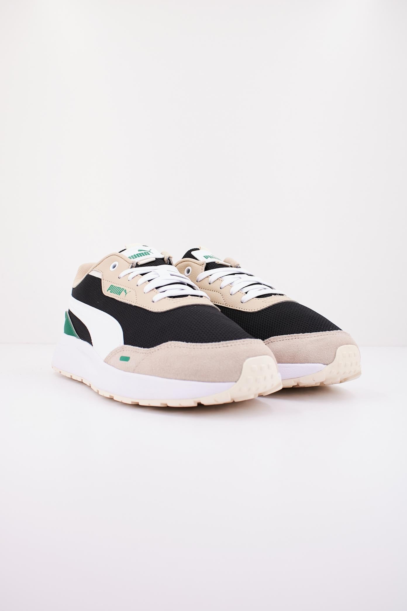 PUMA RUNTAMED en color BLANCO (2)