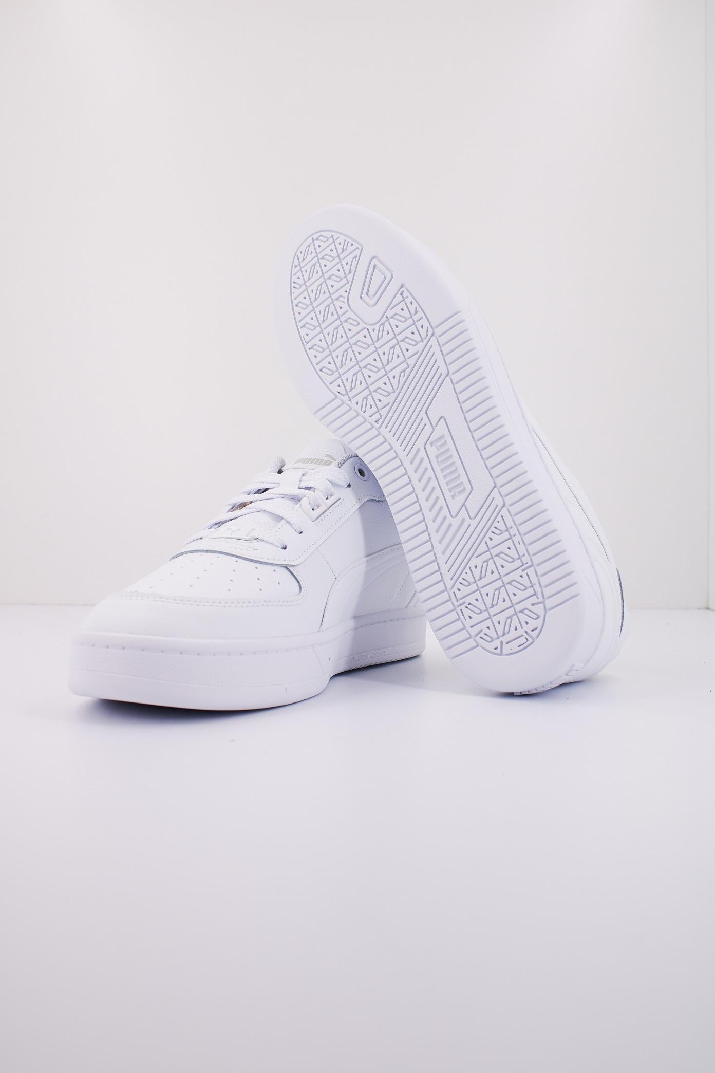 PUMA PUMA CAVEN . LUX en color BLANCO (4)