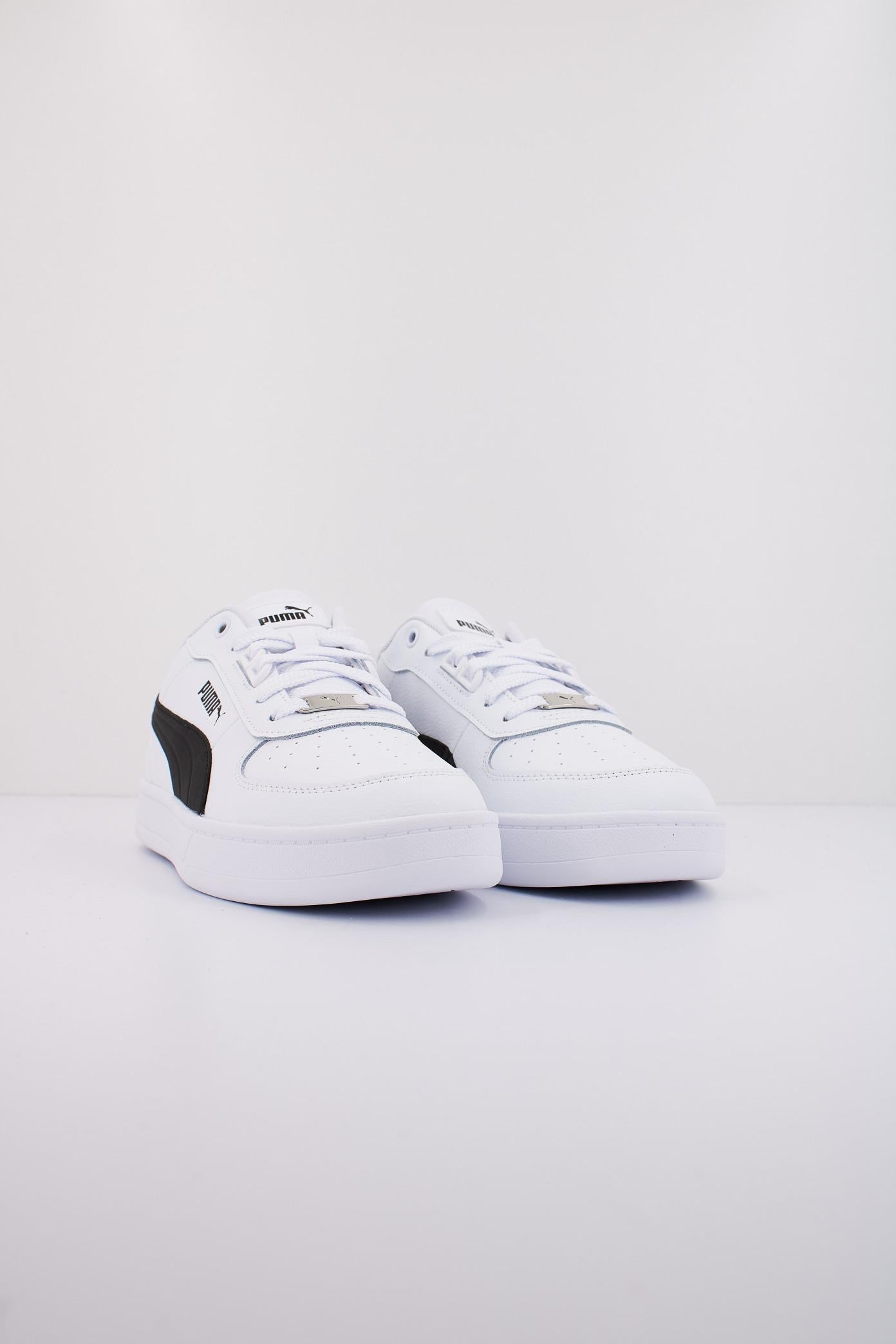 PUMA PUMA CAVEN . LUX en color BLANCO (2)