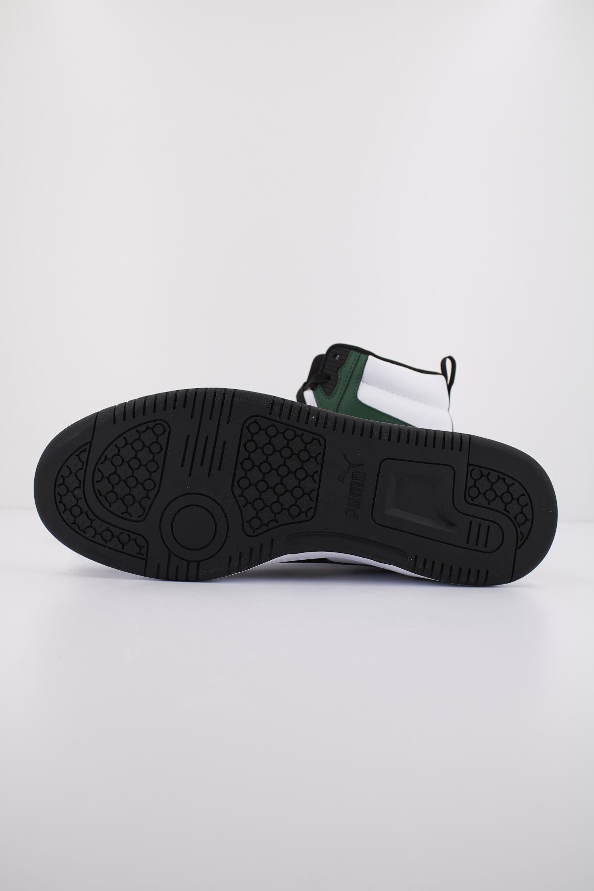 PUMA REBOUND V en color NEGRO (4)