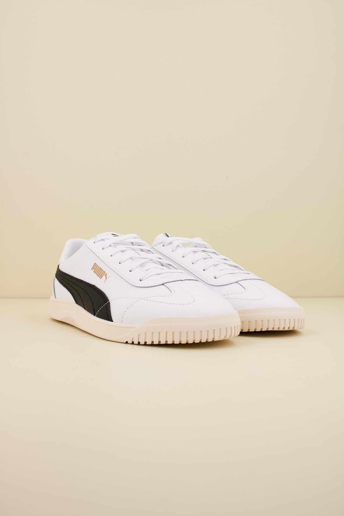 PUMA CLUB V en color BLANCO (2)