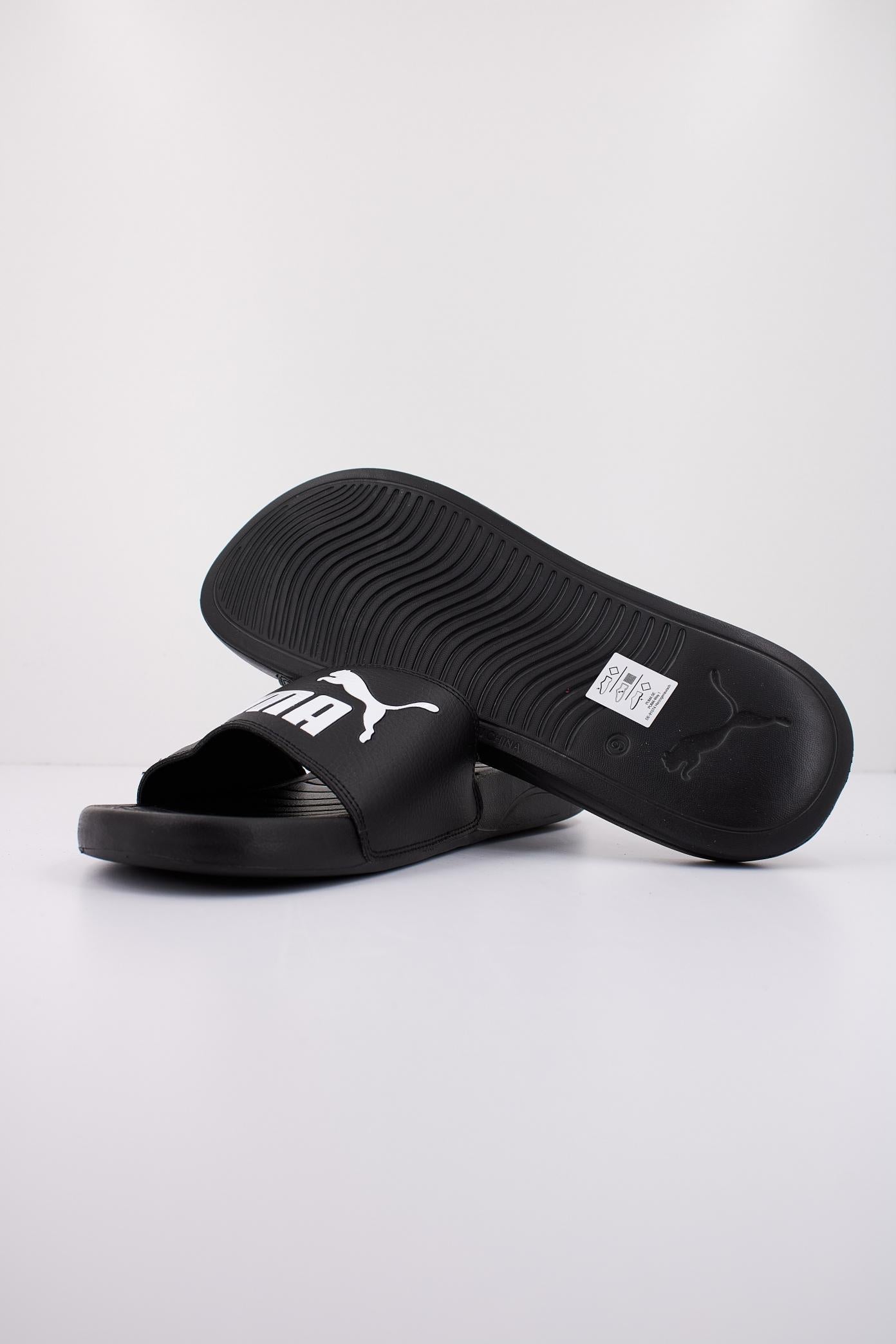 PUMA POPCAT en color NEGRO (4)