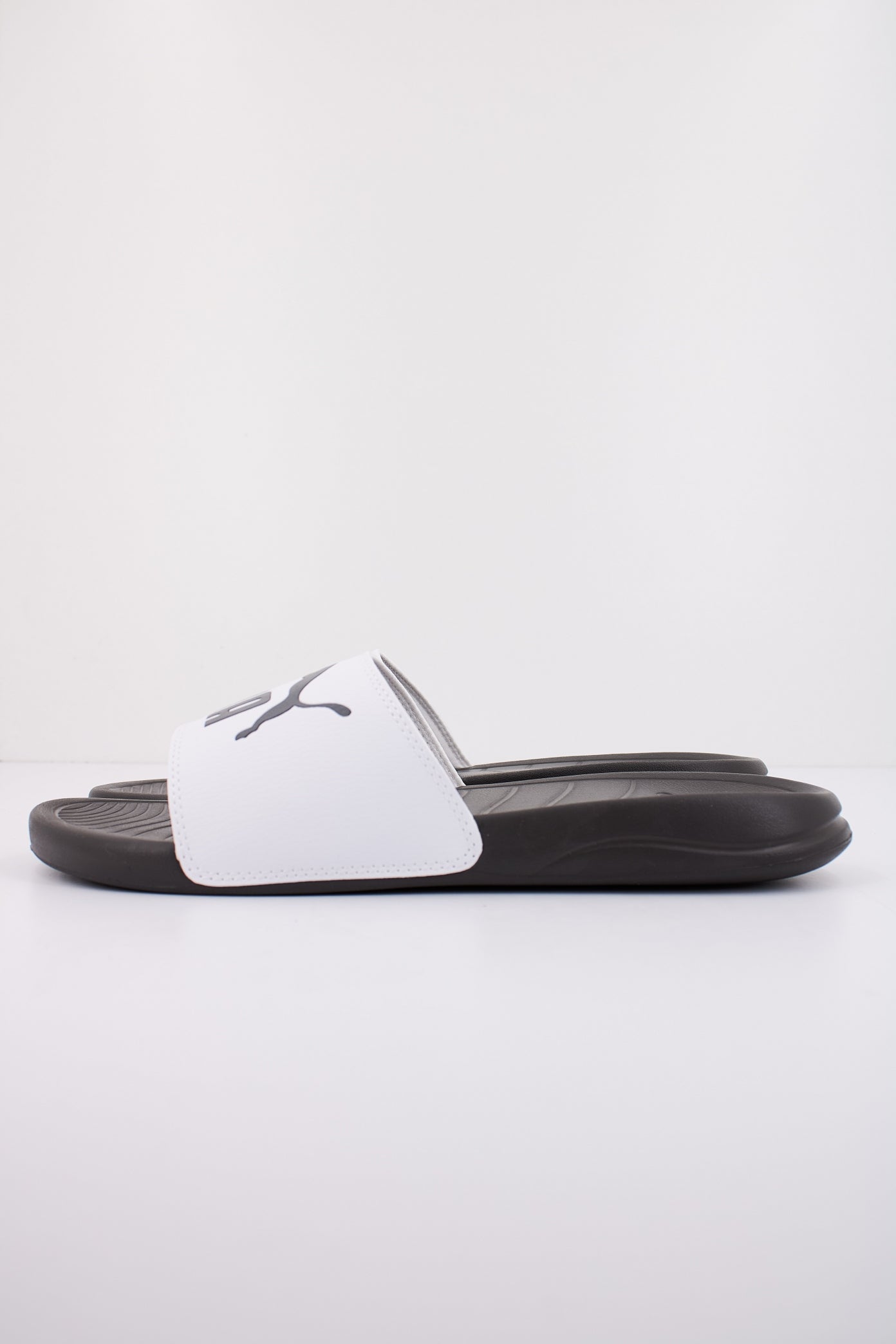PUMA POPCAT en color BLANCO (1)
