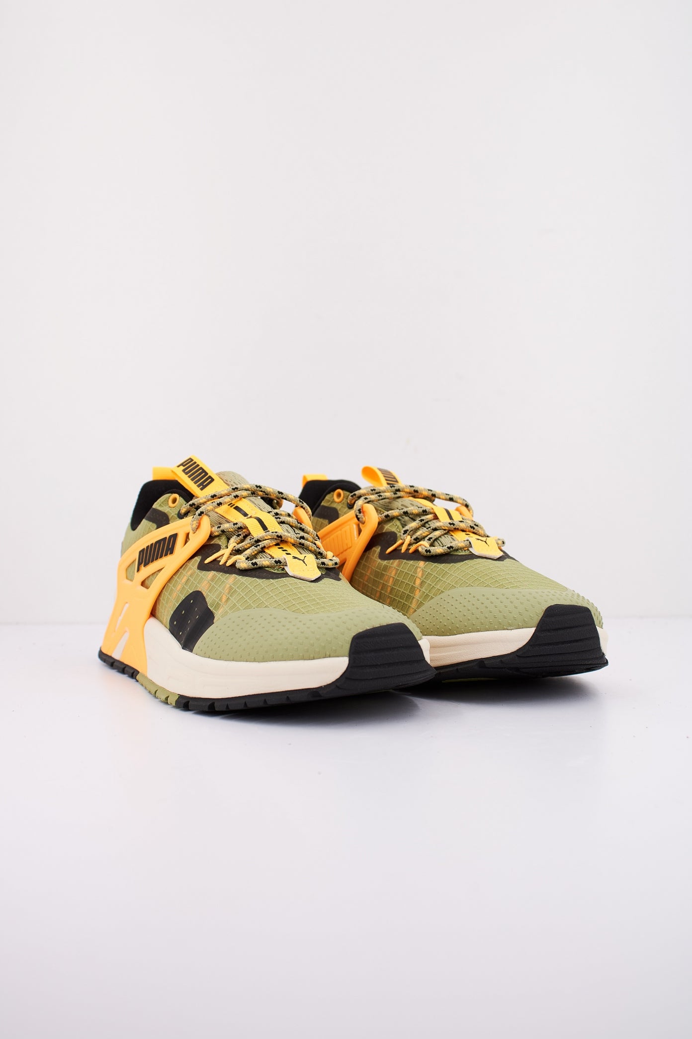 PUMA PACER + TRAIL en color VERDE (2)