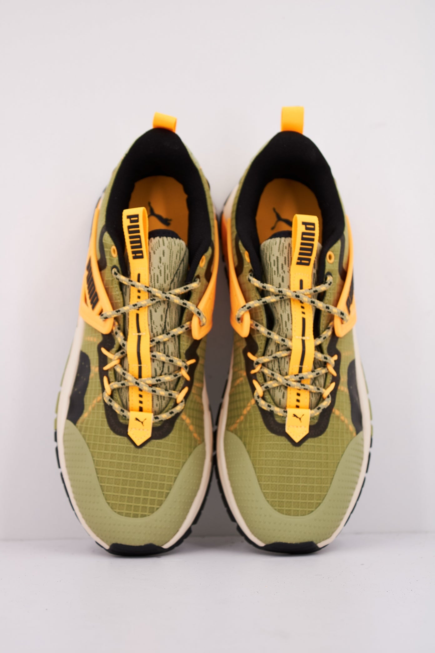 PUMA PACER + TRAIL en color VERDE (3)