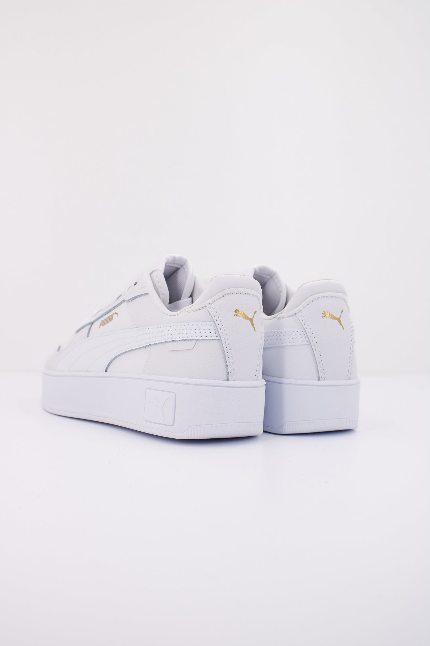 PUMA CARINA STREET JR en color BLANCO (4)