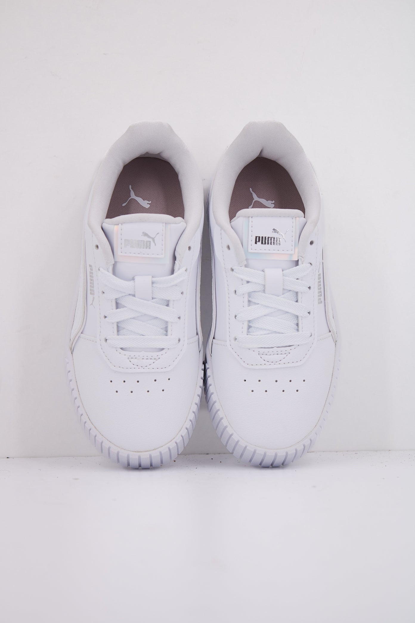 PUMA CARINA . HOLO . PS en color BLANCO (3)