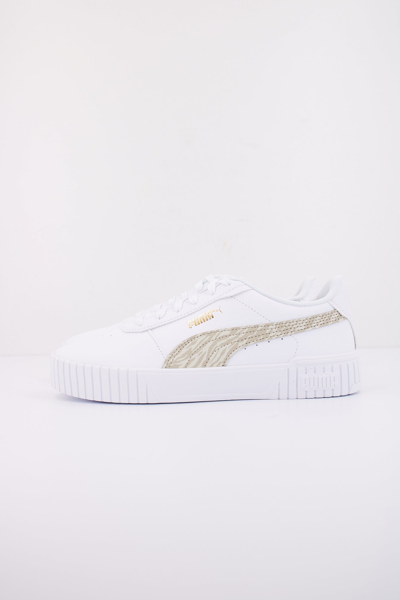 PUMA CARINA . ZEBRA JR en color BLANCO (1)