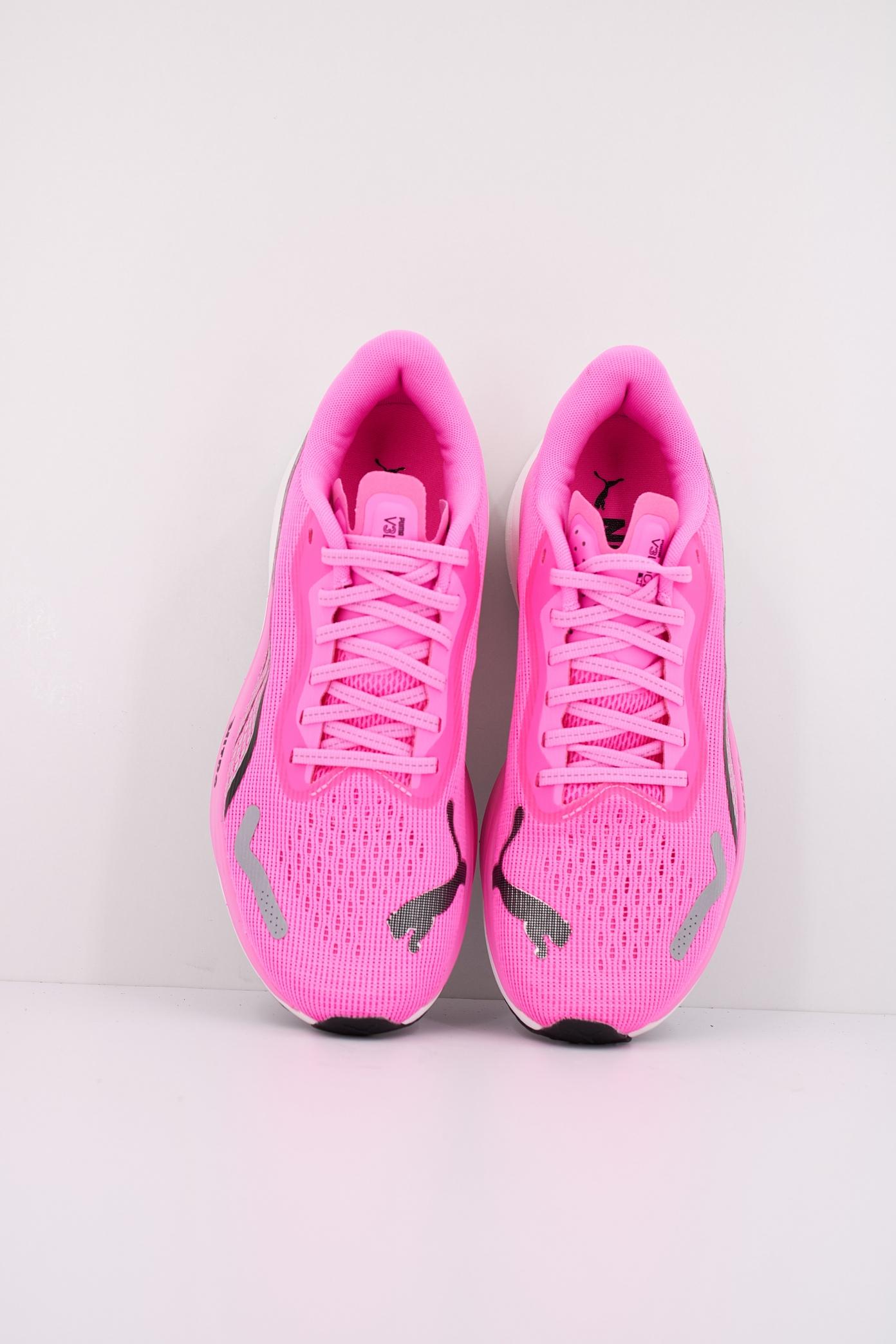 PUMA VELOCITY NITRO WN en color ROSA (3)