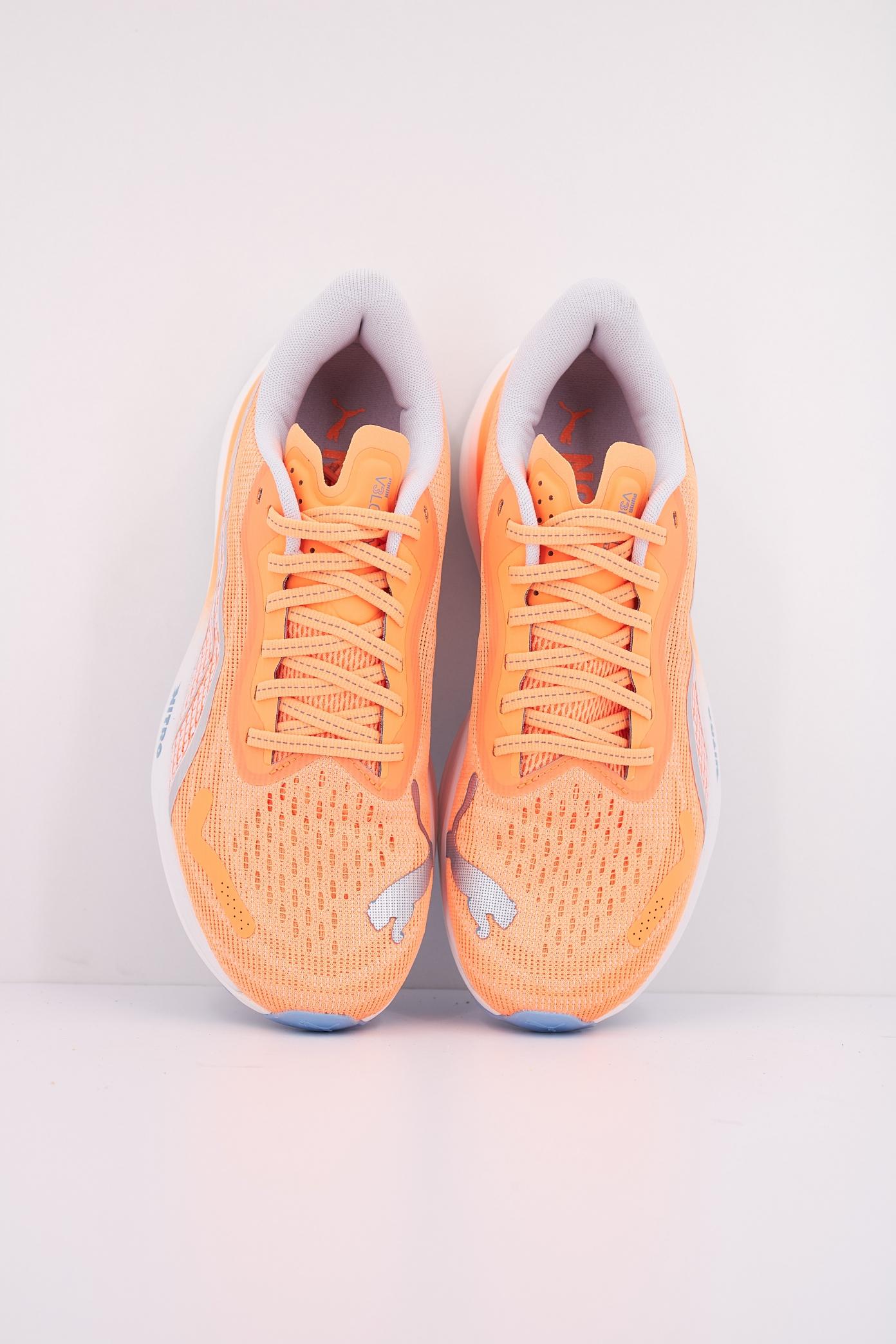 PUMA VELOCITY NITRO WN en color NARANJA (3)