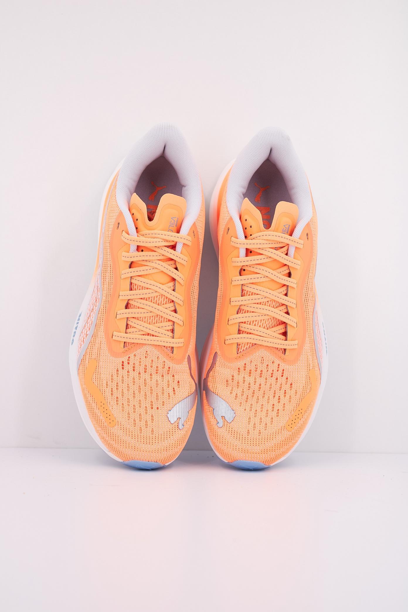 PUMA VELOCITY NITRO WN en color NARANJA (3)