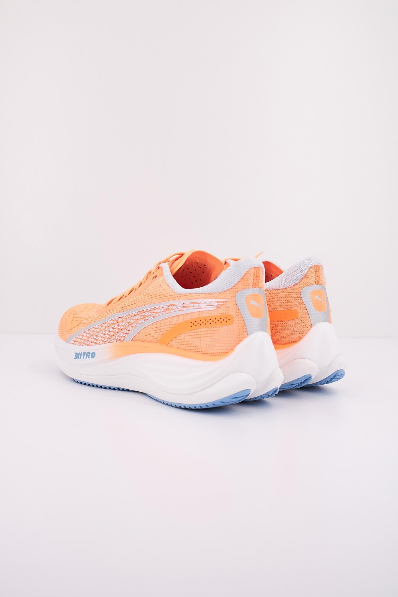 PUMA VELOCITY NITRO WN en color NARANJA (4)