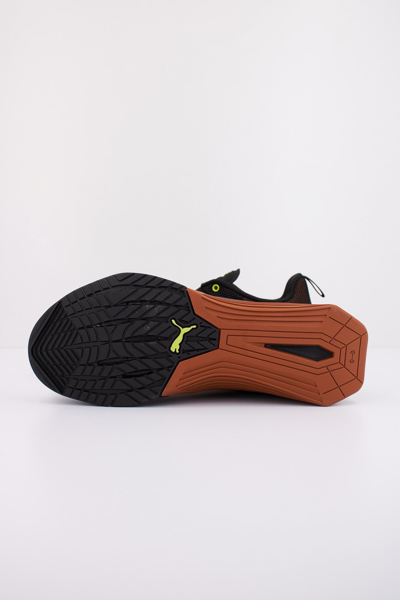 PUMA FUSE . en color NEGRO (5)