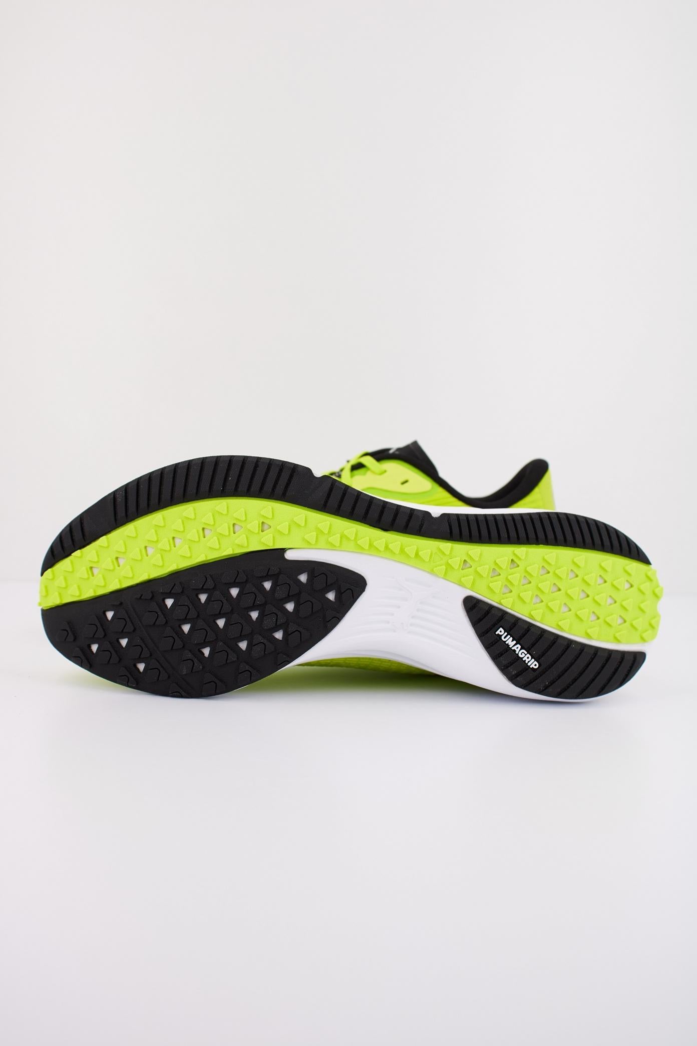 PUMA ELECTRIFY NITRO en color VERDE (5)