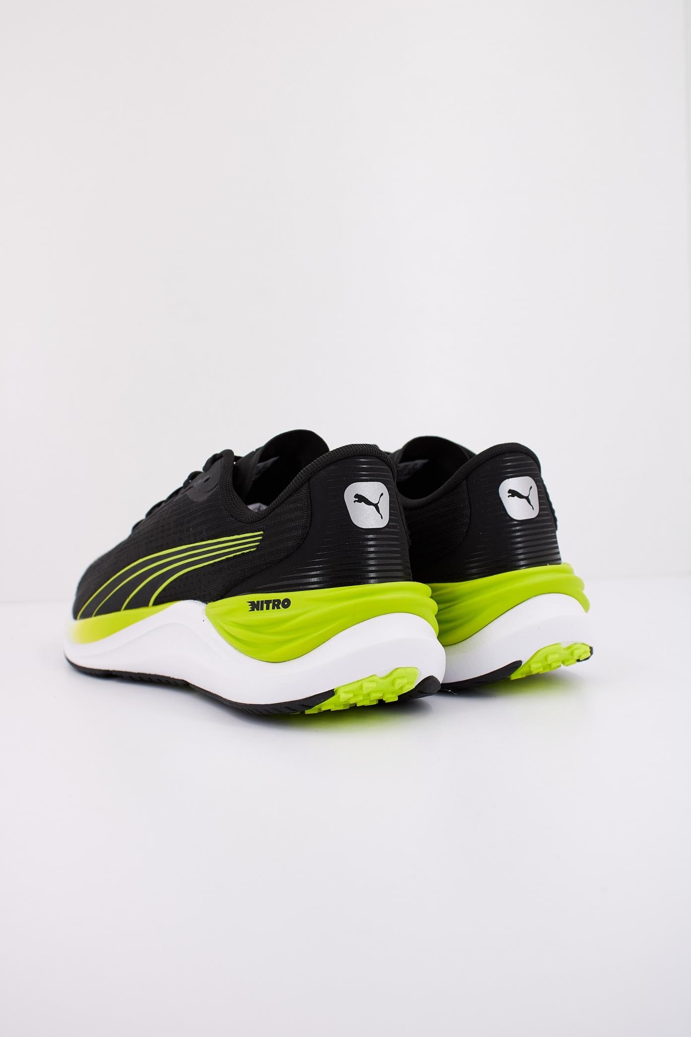 PUMA ELECTRIFY NITRO en color NEGRO (4)