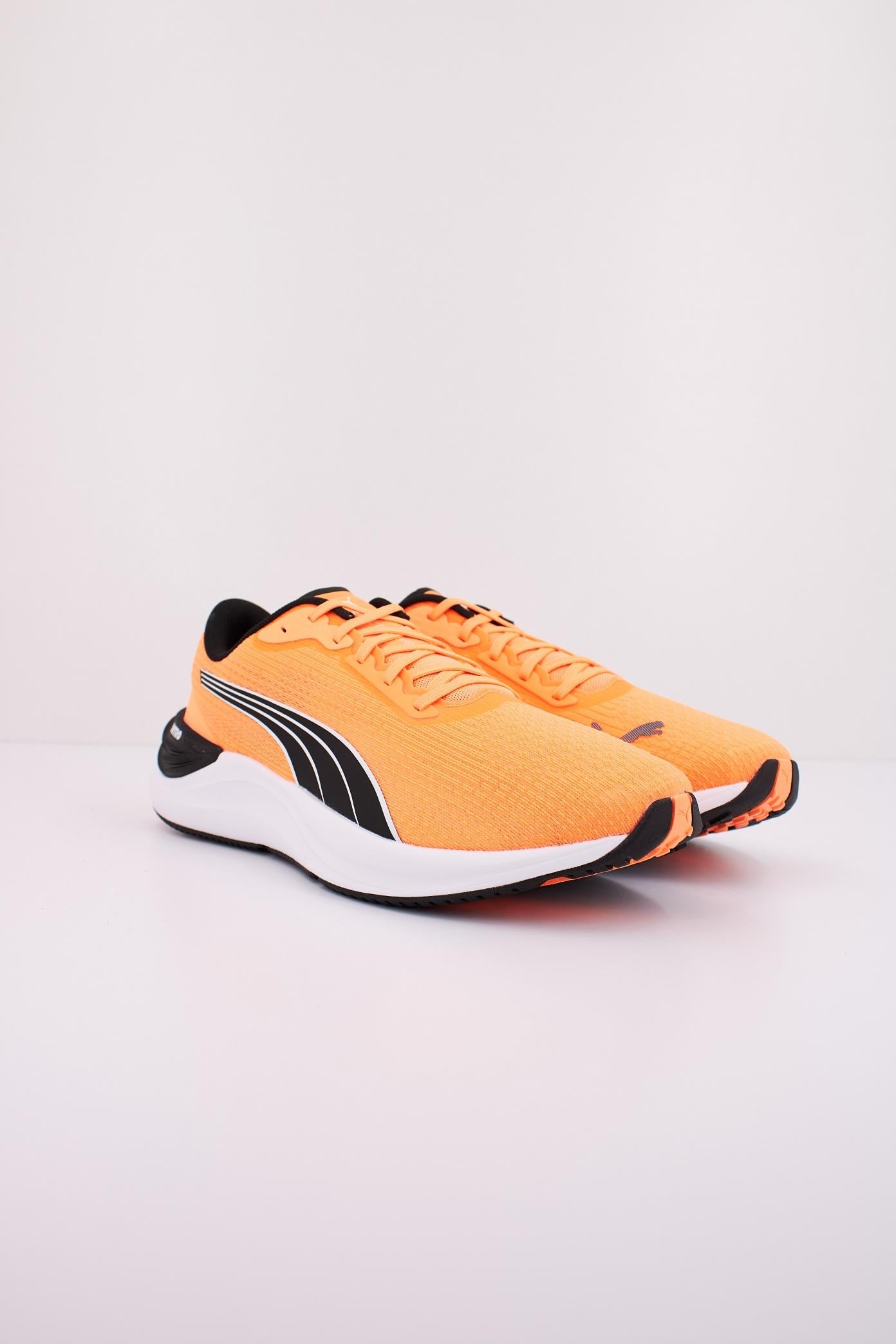 PUMA ELECTRIFY NITRO en color NARANJA (2)