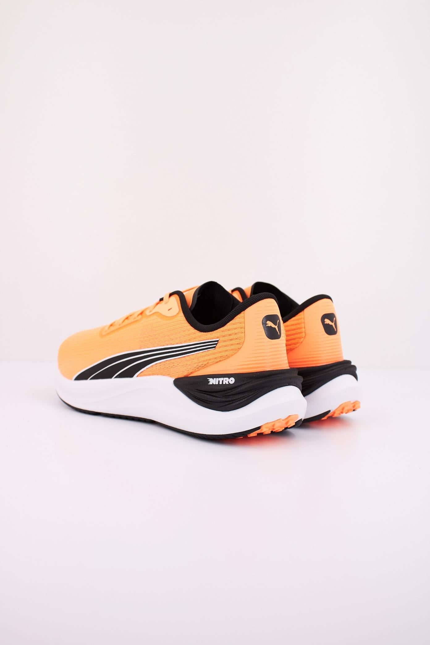 PUMA ELECTRIFY NITRO en color NARANJA (4)