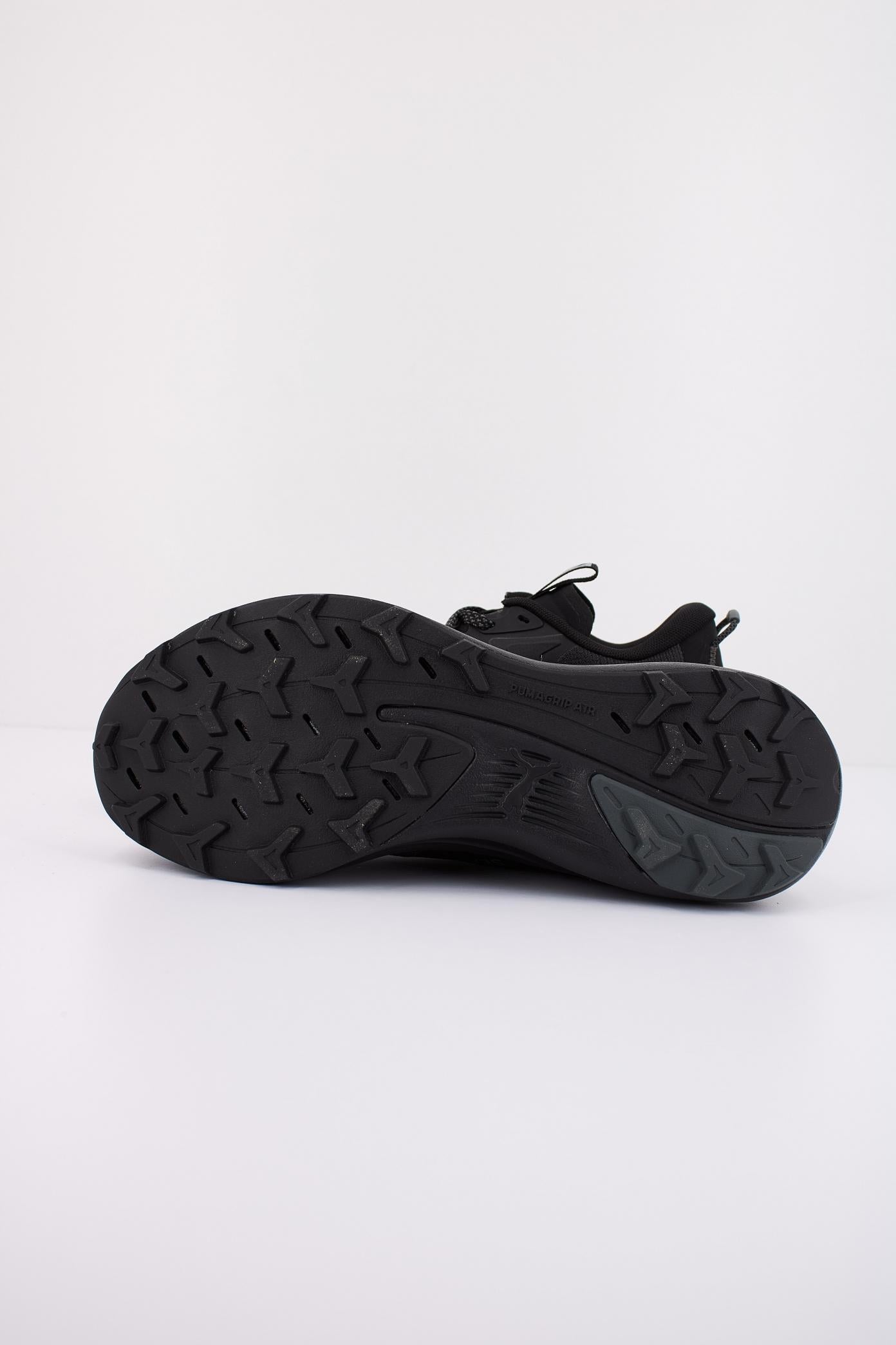 PUMA ELECTRIFY NITRO TR WNS en color NEGRO (5)