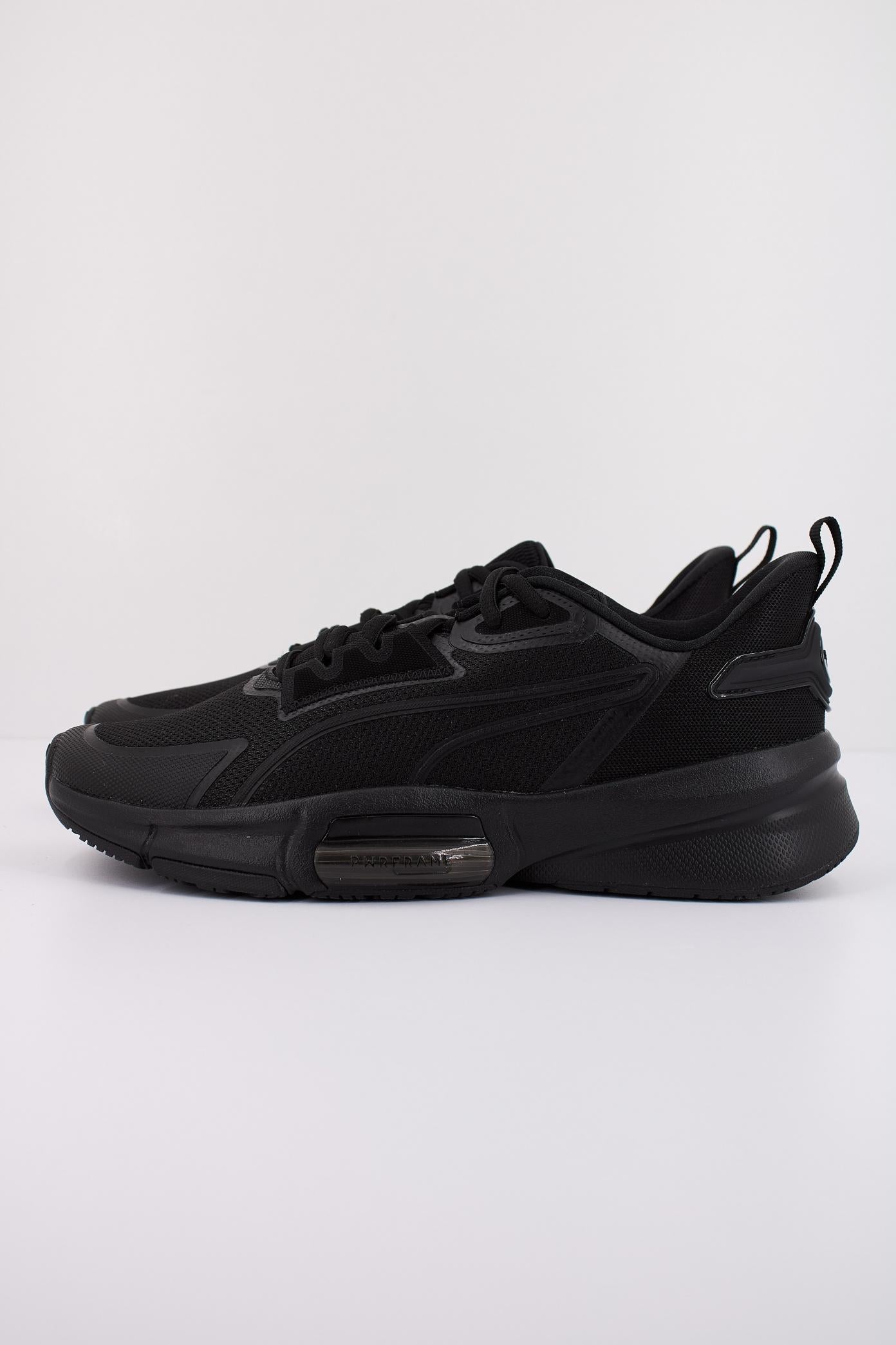 PUMA PWRFRAME TR en color NEGRO (1)