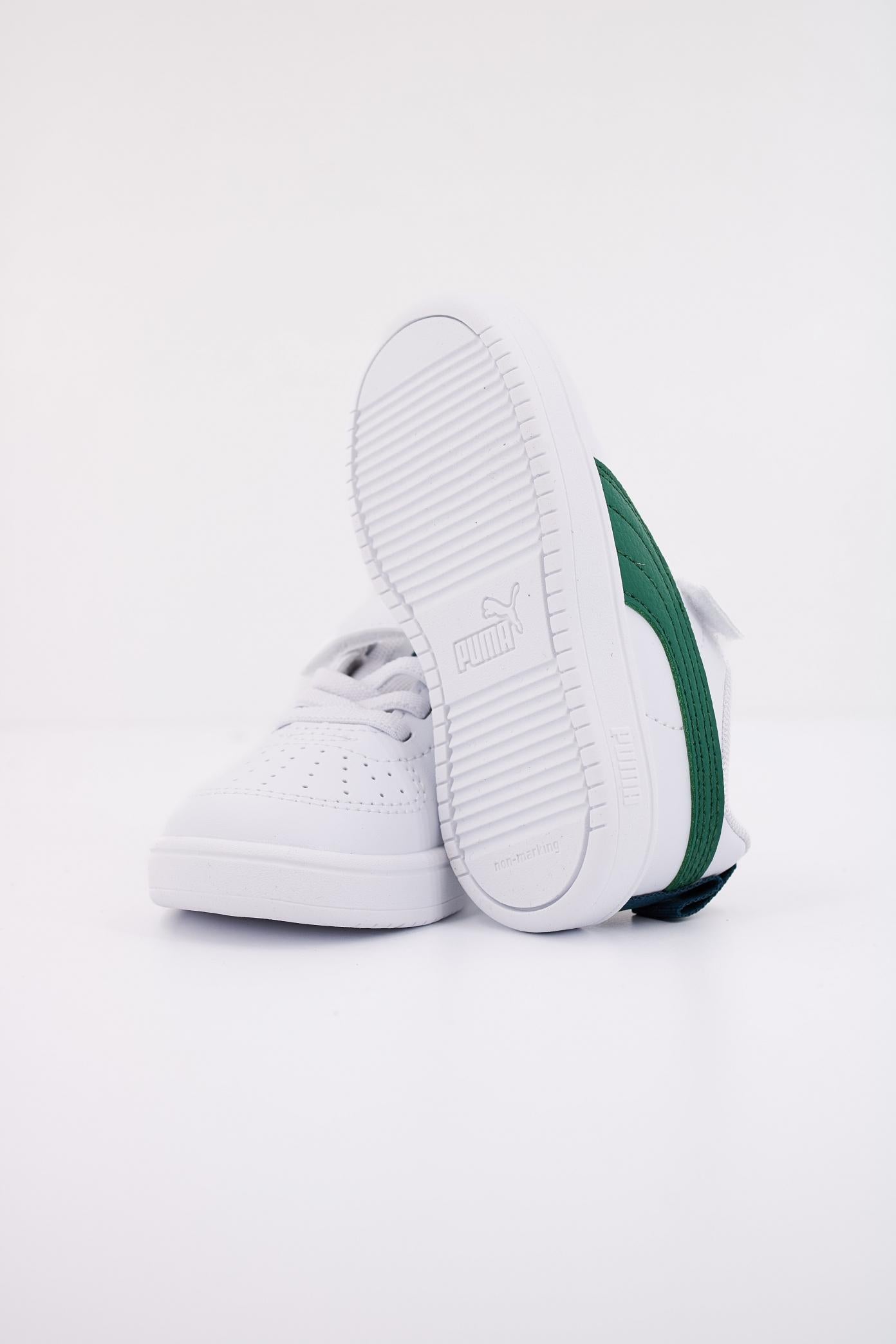 PUMA RICKIE AC+ INF en color BLANCO (5)