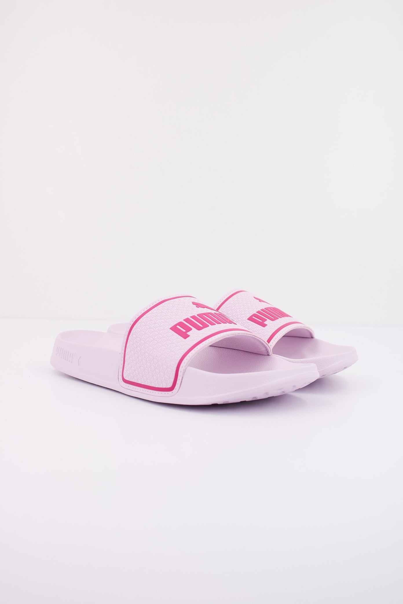 PUMA LEADCAT . PS en color ROSA (2)