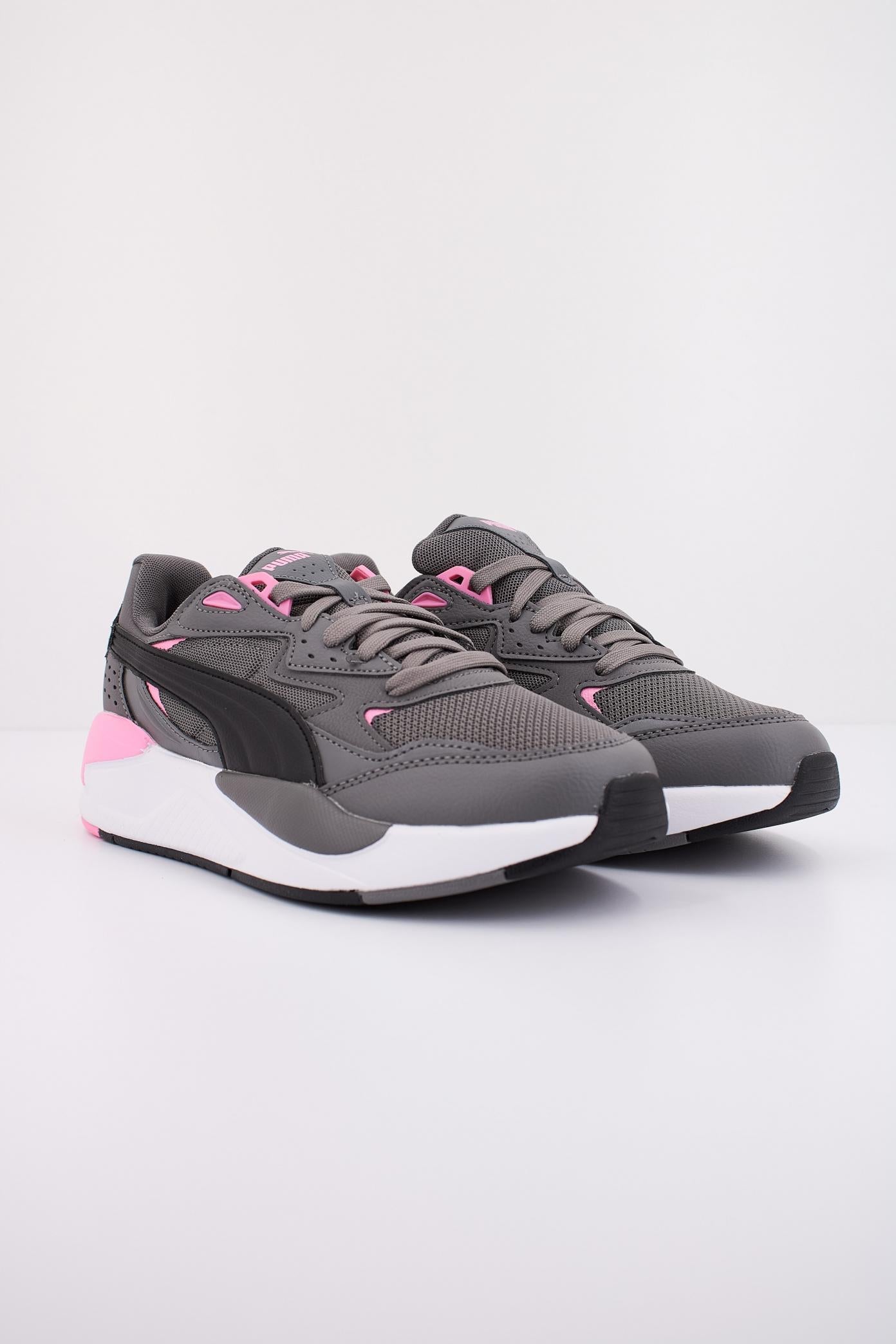 PUMA X-RAY SPEED JR en color GRIS (2)