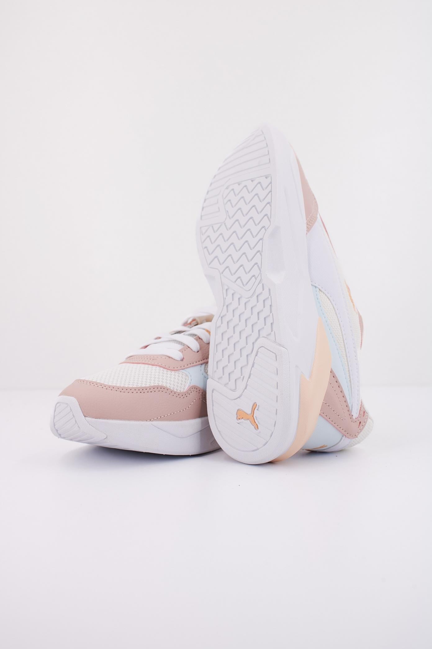 PUMA X-RAY SPEED LITE JR en color BLANCO (5)