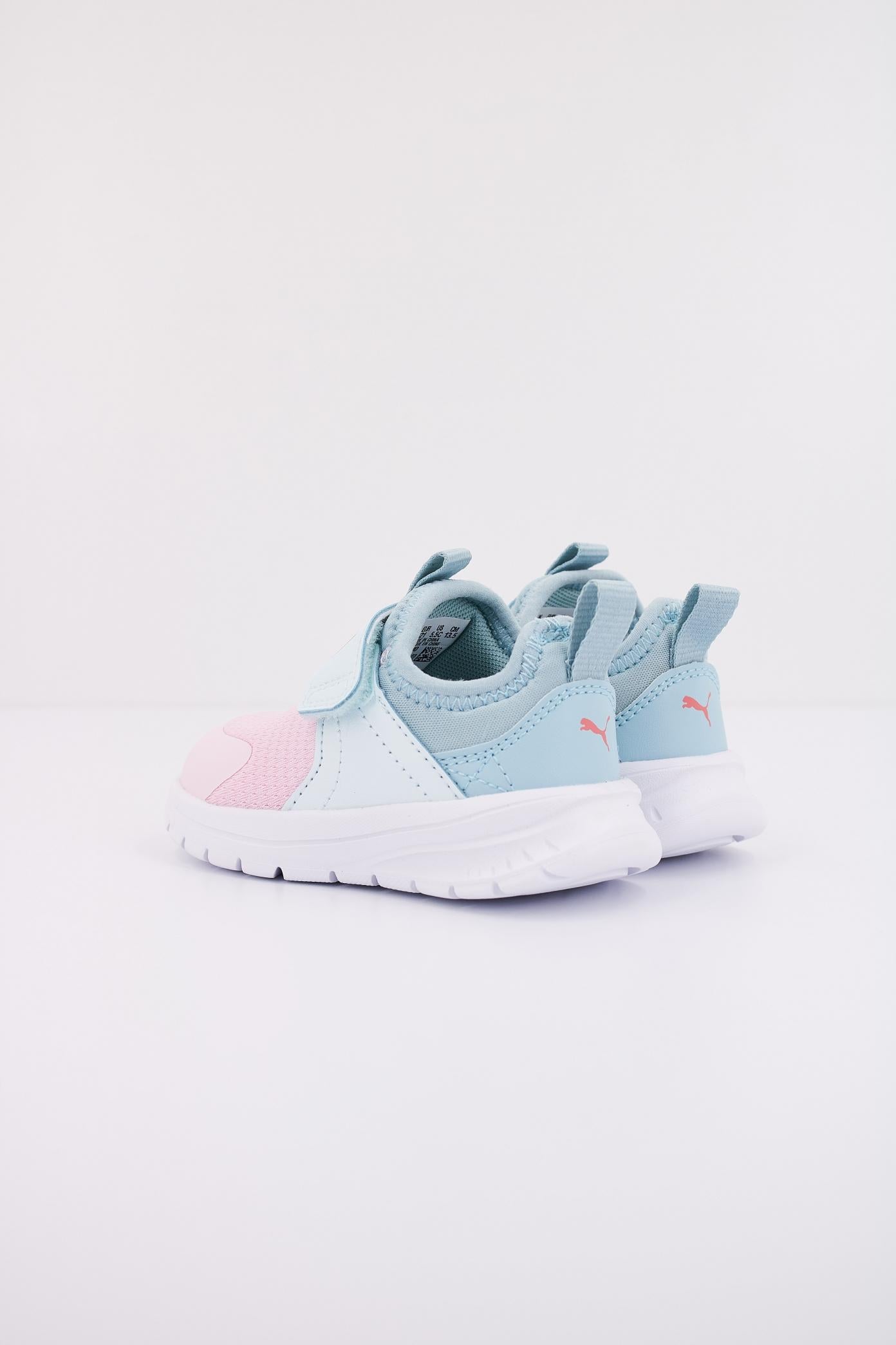 PUMA EVOLVE SLIP ON INF en color ROSA (4)