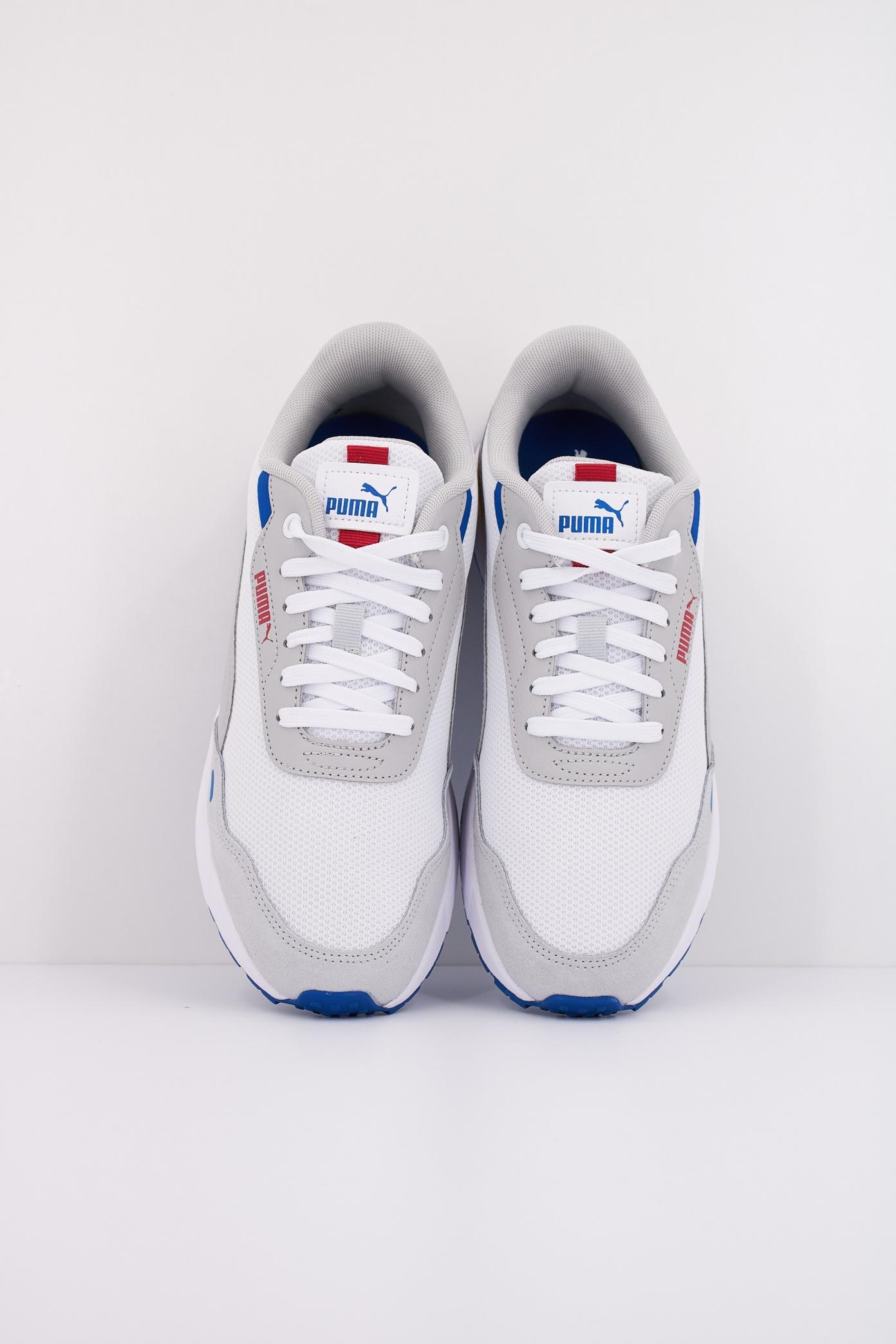 PUMA RUNTAMED en color BLANCO (3)