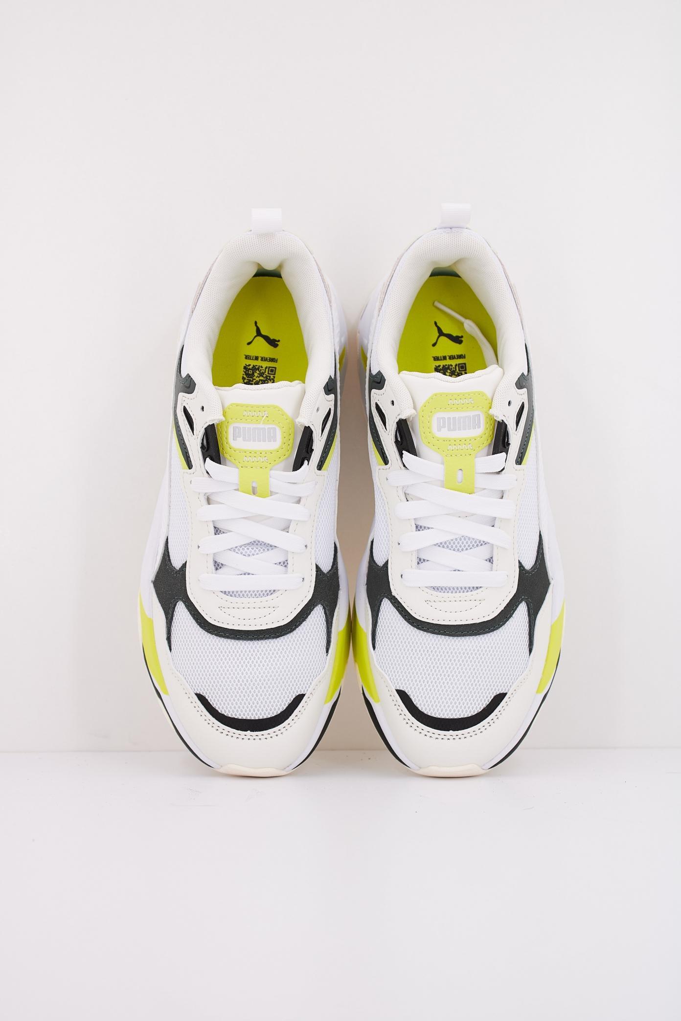 PUMA TRINITY en color BLANCO (3)