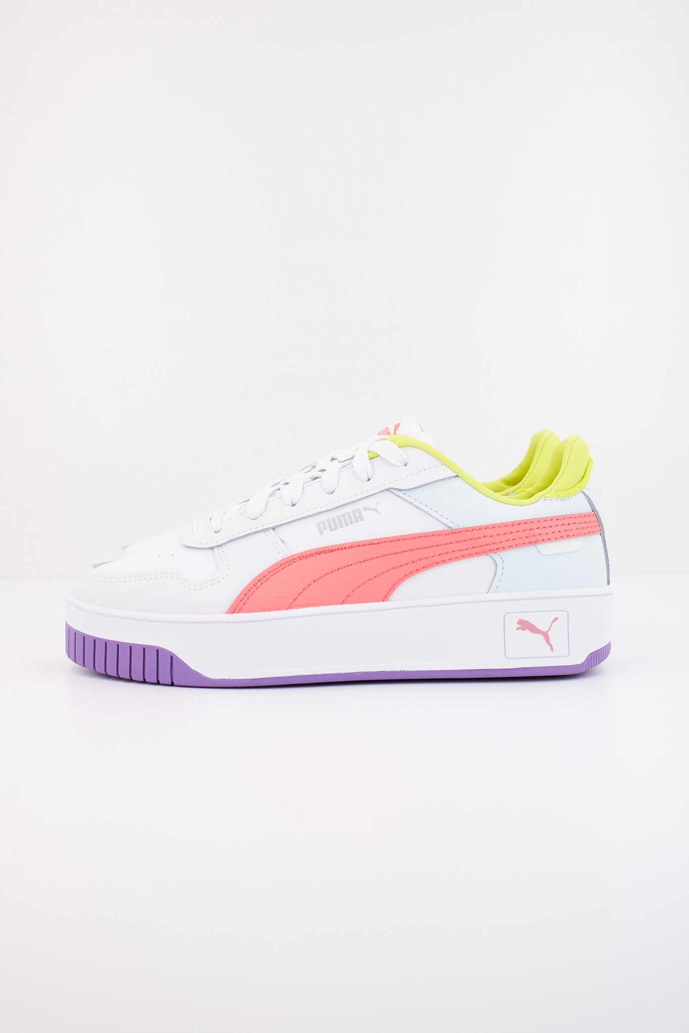 PUMA CARINA STREET en color BLANCO (1)