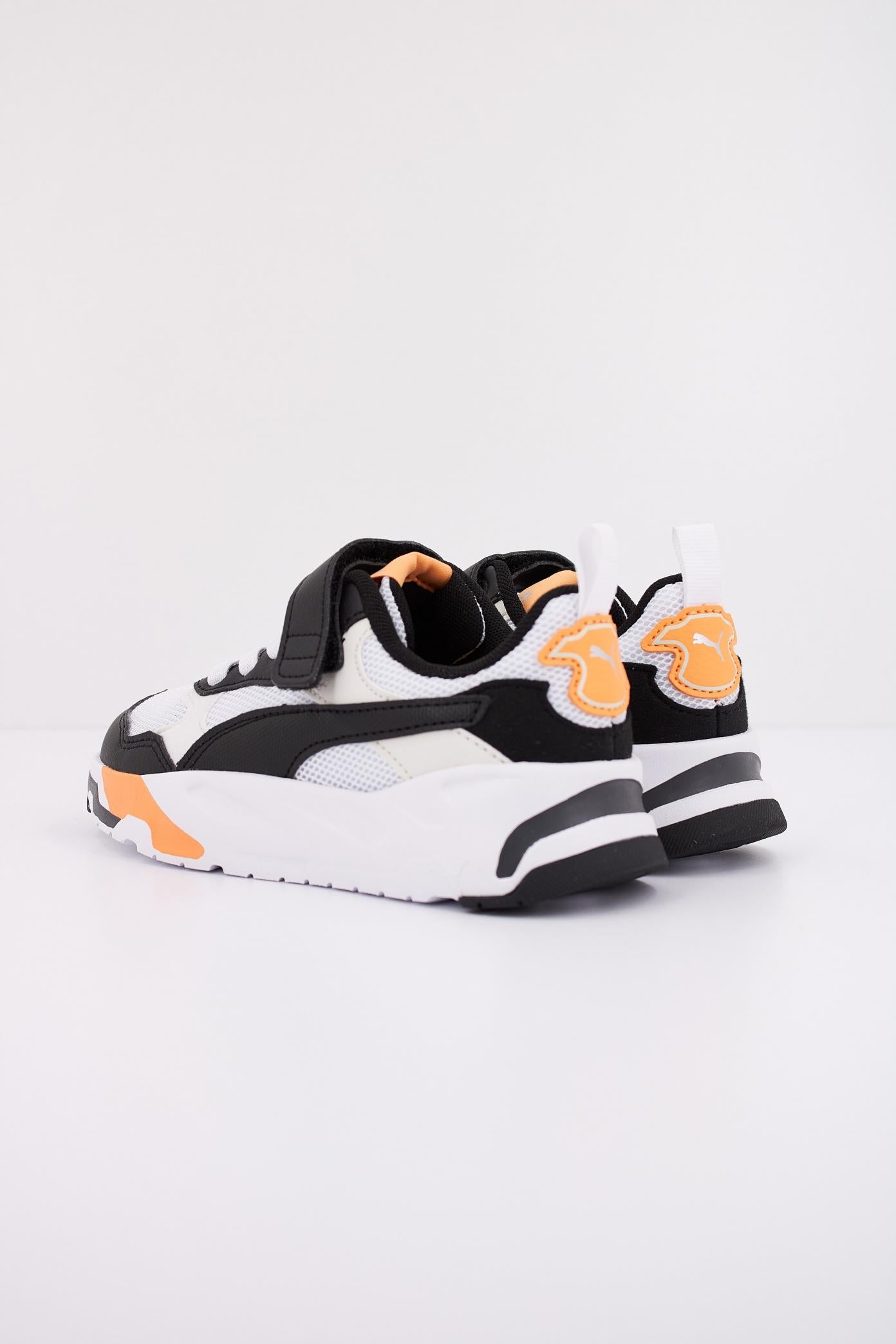 PUMA TRINITY AC+ PS en color BLANCO (4)