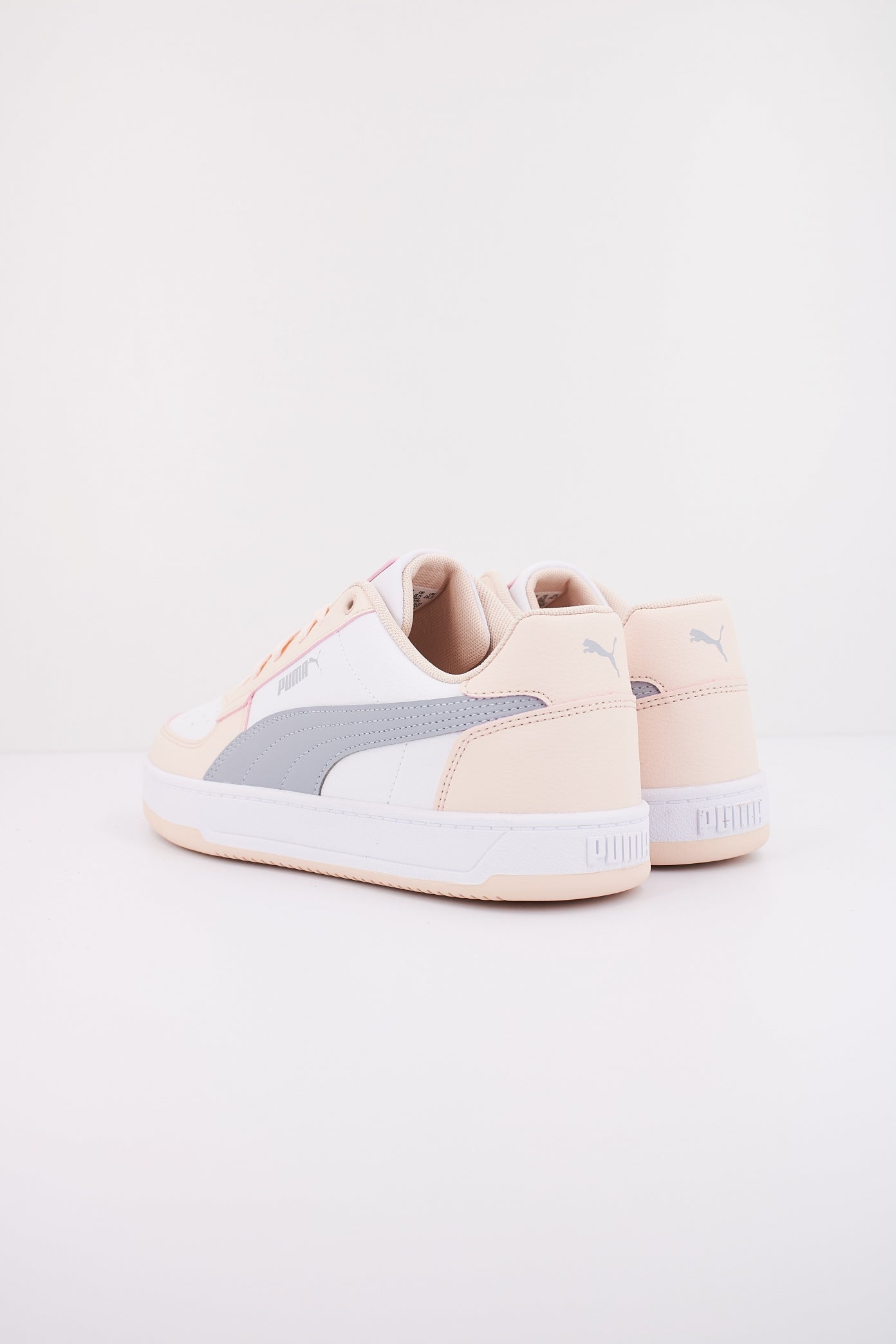 PUMA PUMA CAVEN . en color BLANCO (4)
