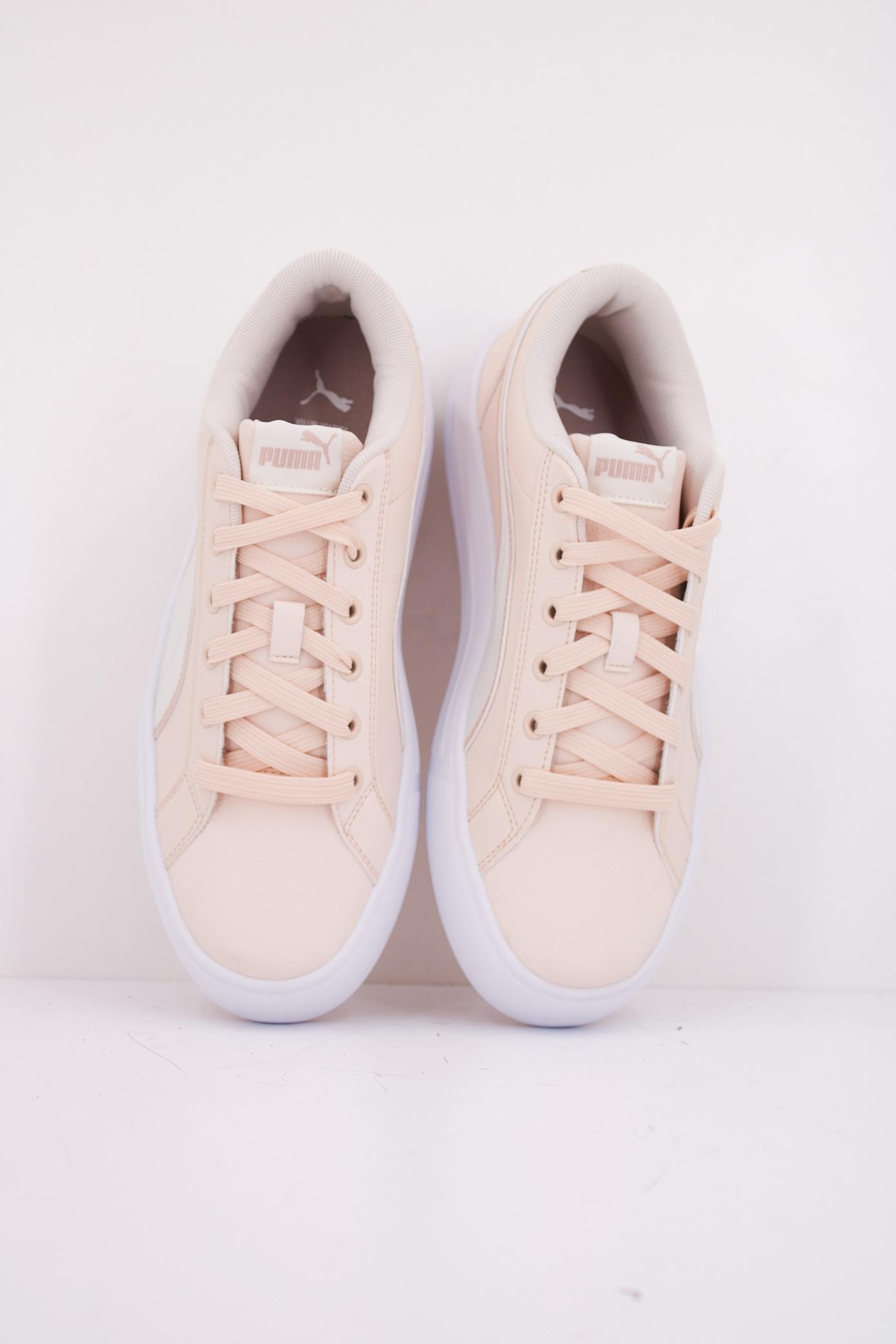 PUMA KAIA . en color ROSA (3)