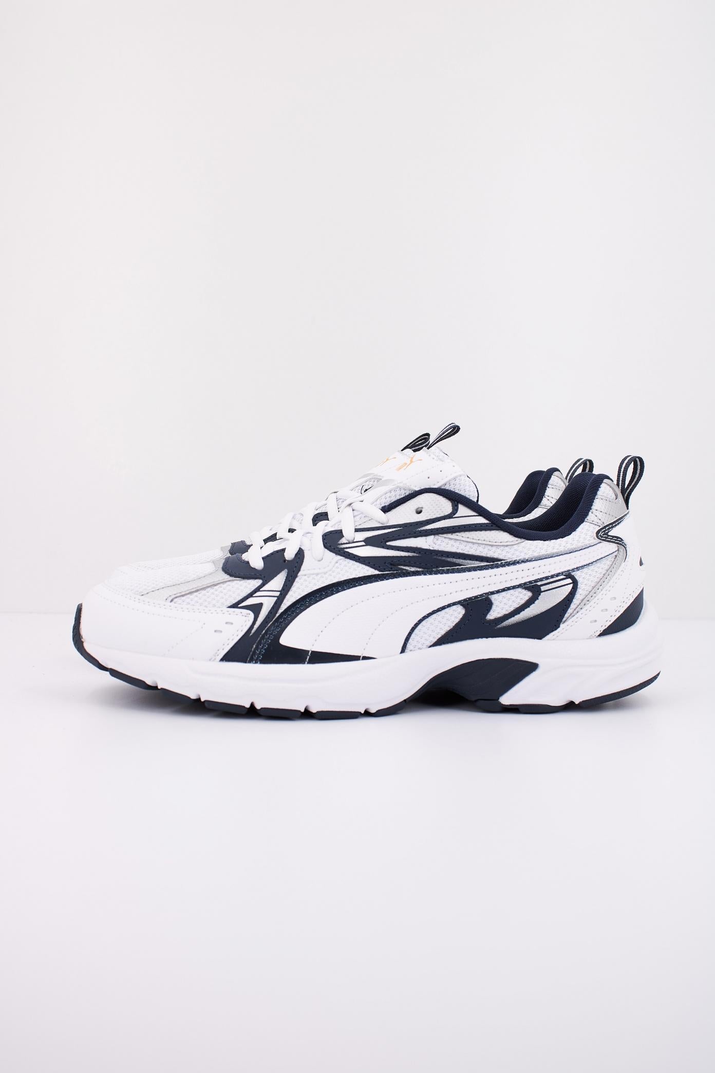 PUMA MILENIO TECH en color BLANCO (1)