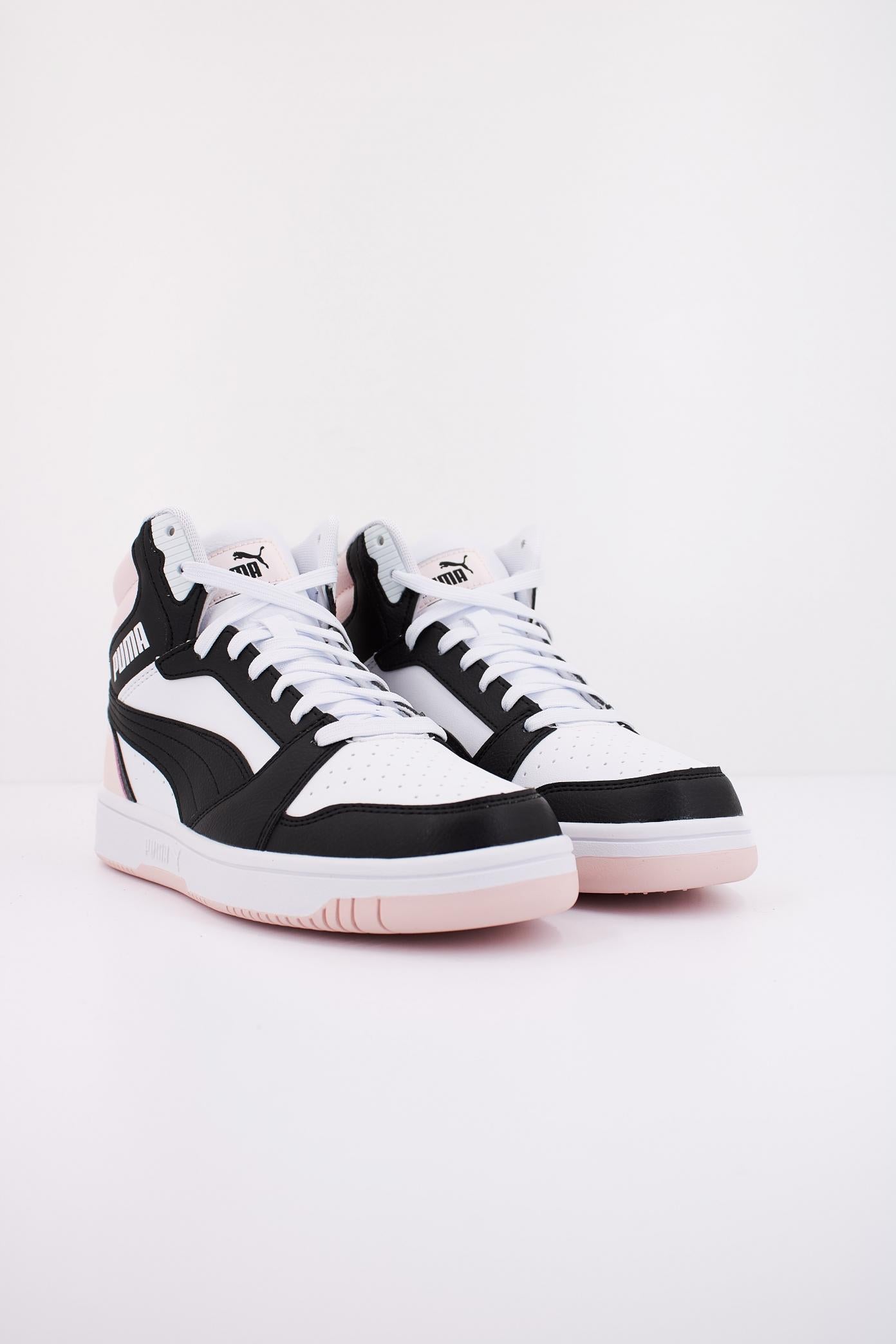 PUMA REBOUND V en color ROSA (2)