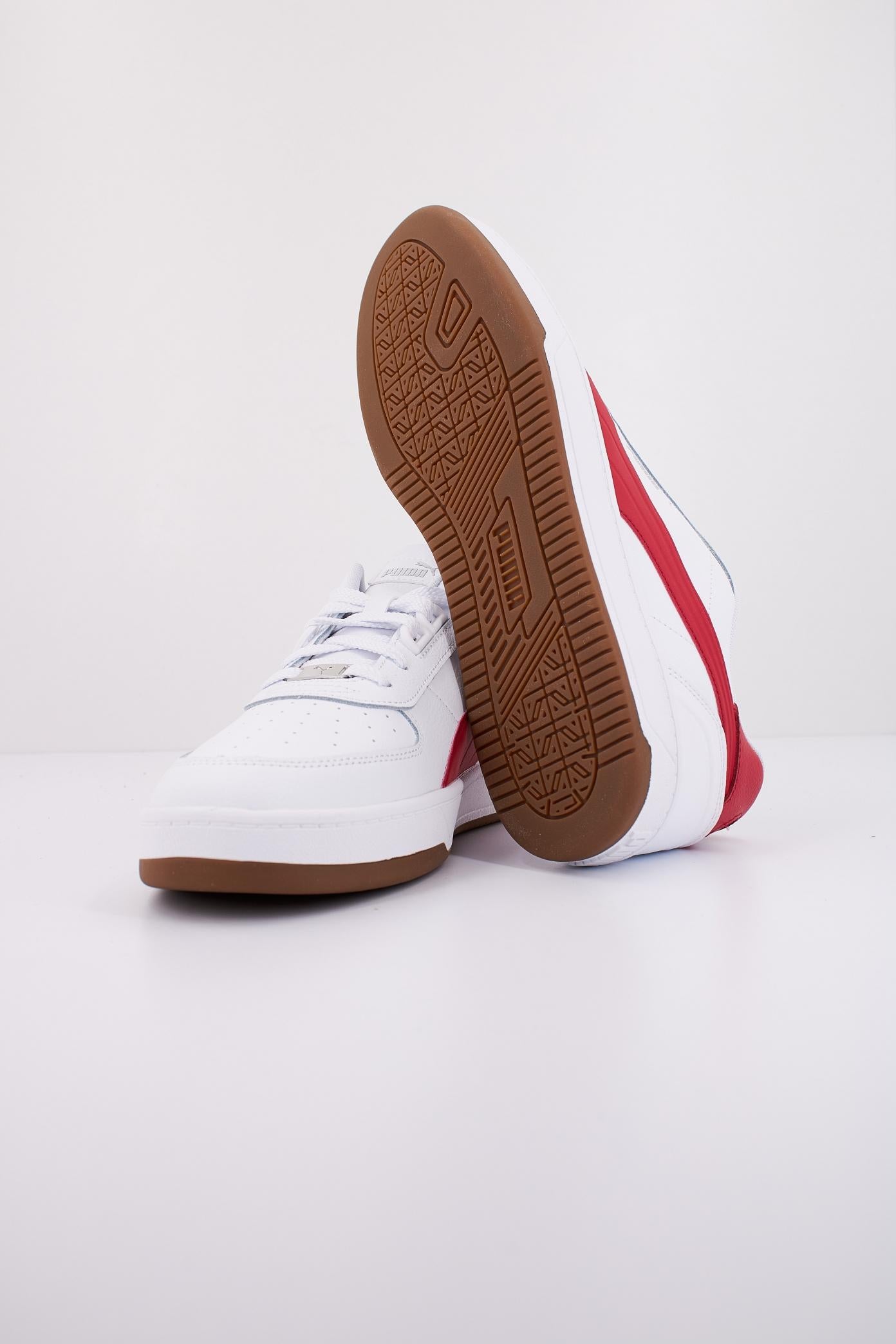 PUMA CAVEN . LUX en color BLANCO (5)