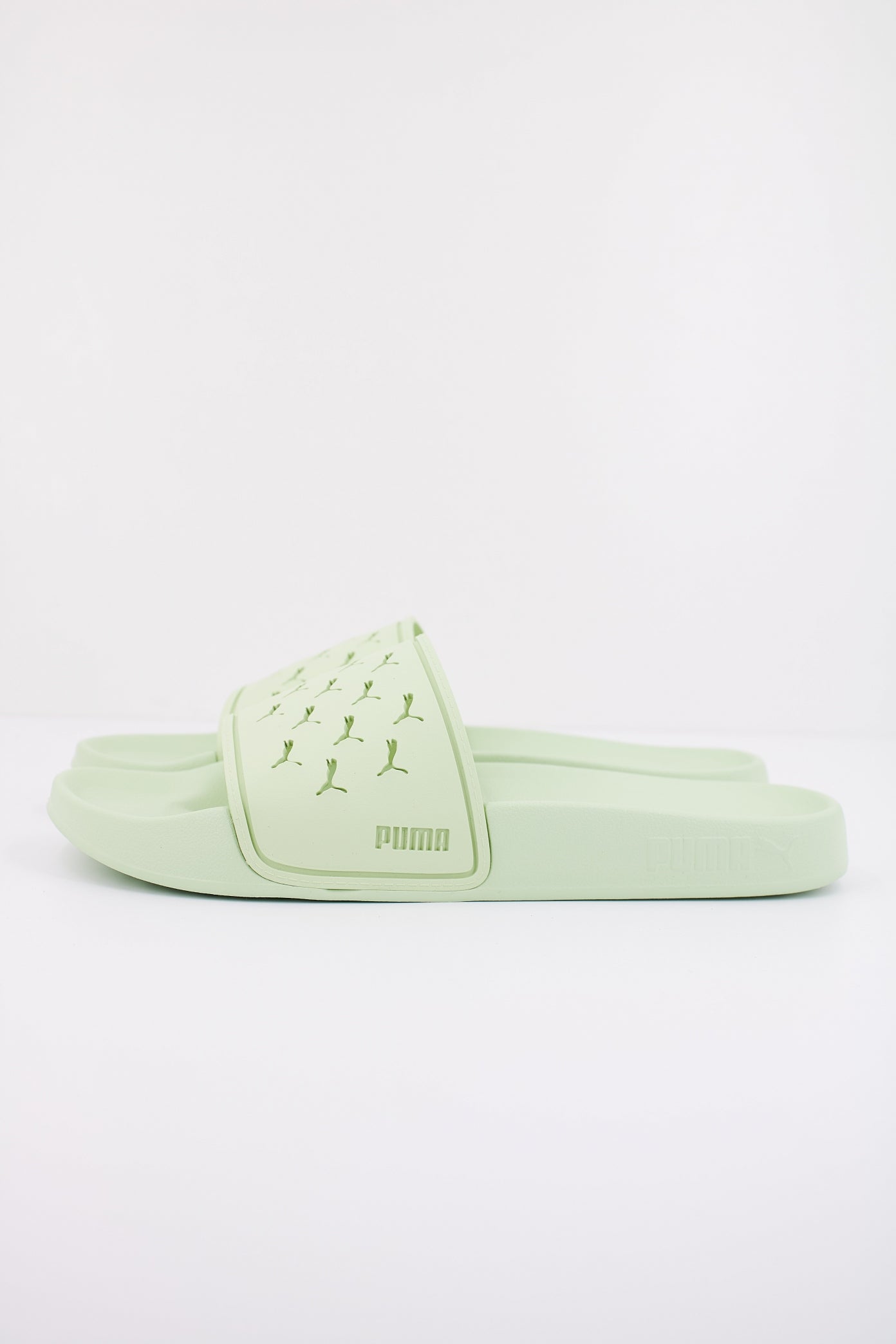 PUMA LEADCAT . CUT OUT en color VERDE (1)