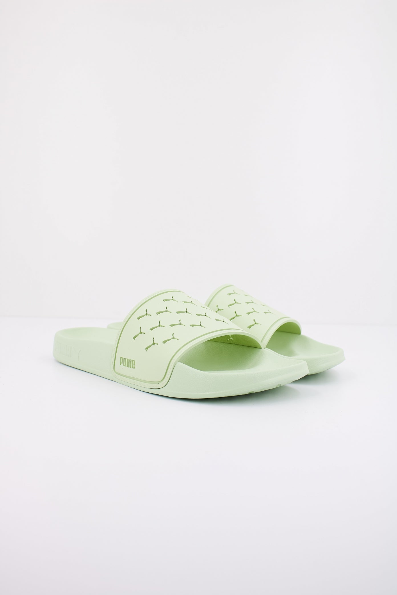 PUMA LEADCAT . CUT OUT en color VERDE (2)