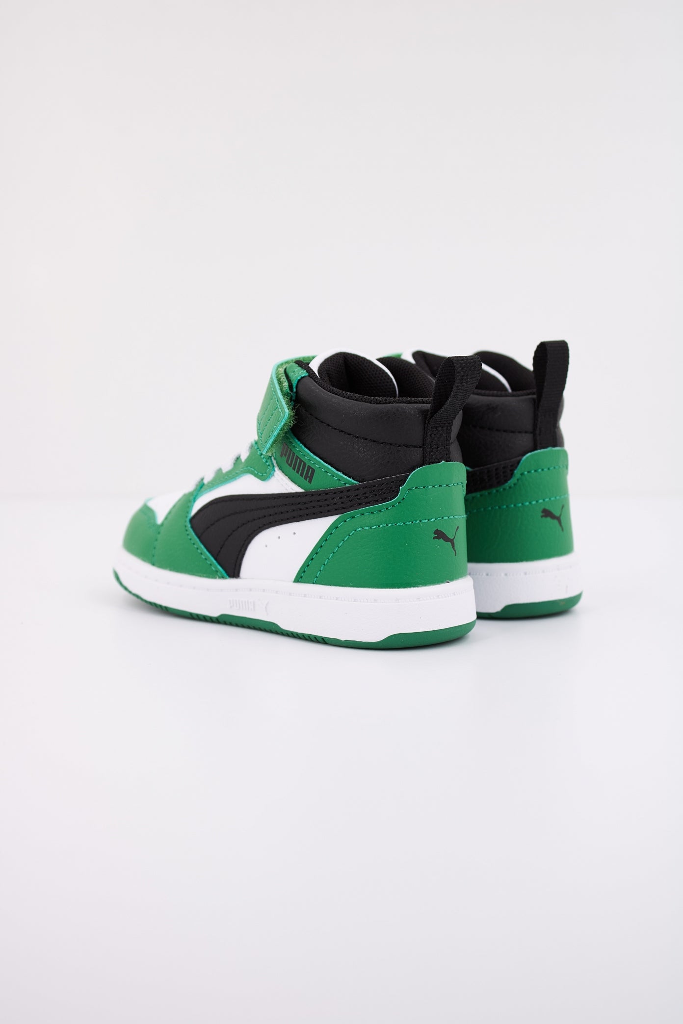 PUMA REBOUND V MID AC+ IN en color VERDE (4)